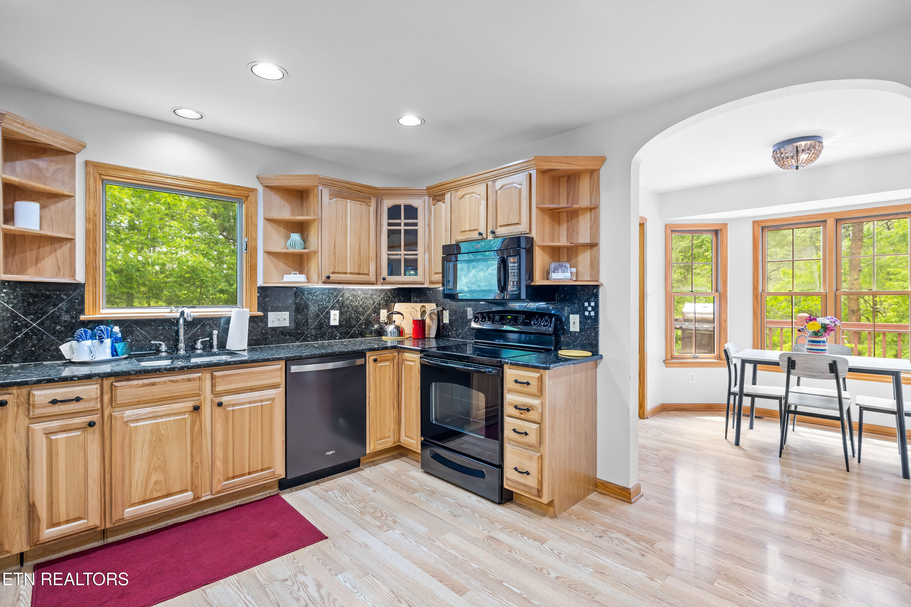 229 Cobblestone Way Townsend TN 37882
