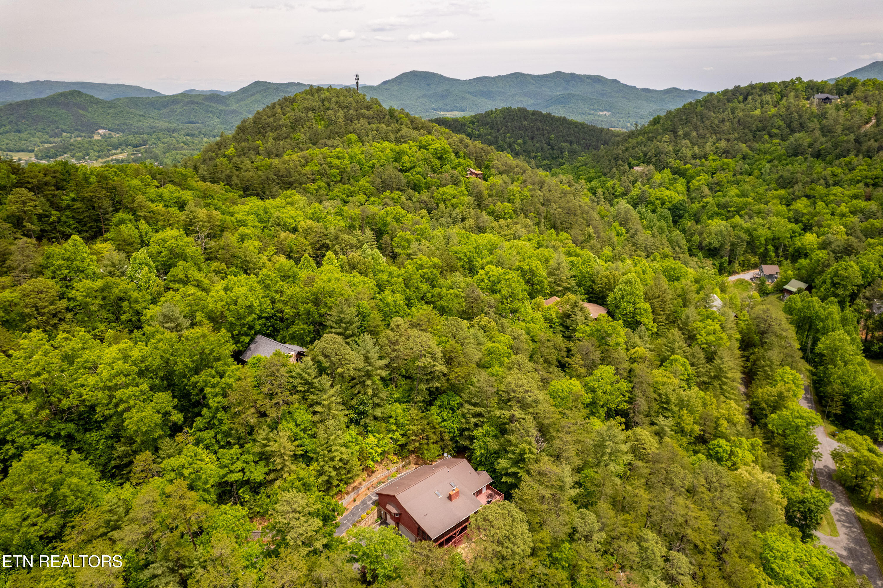 229 Cobblestone Way Townsend TN 37882