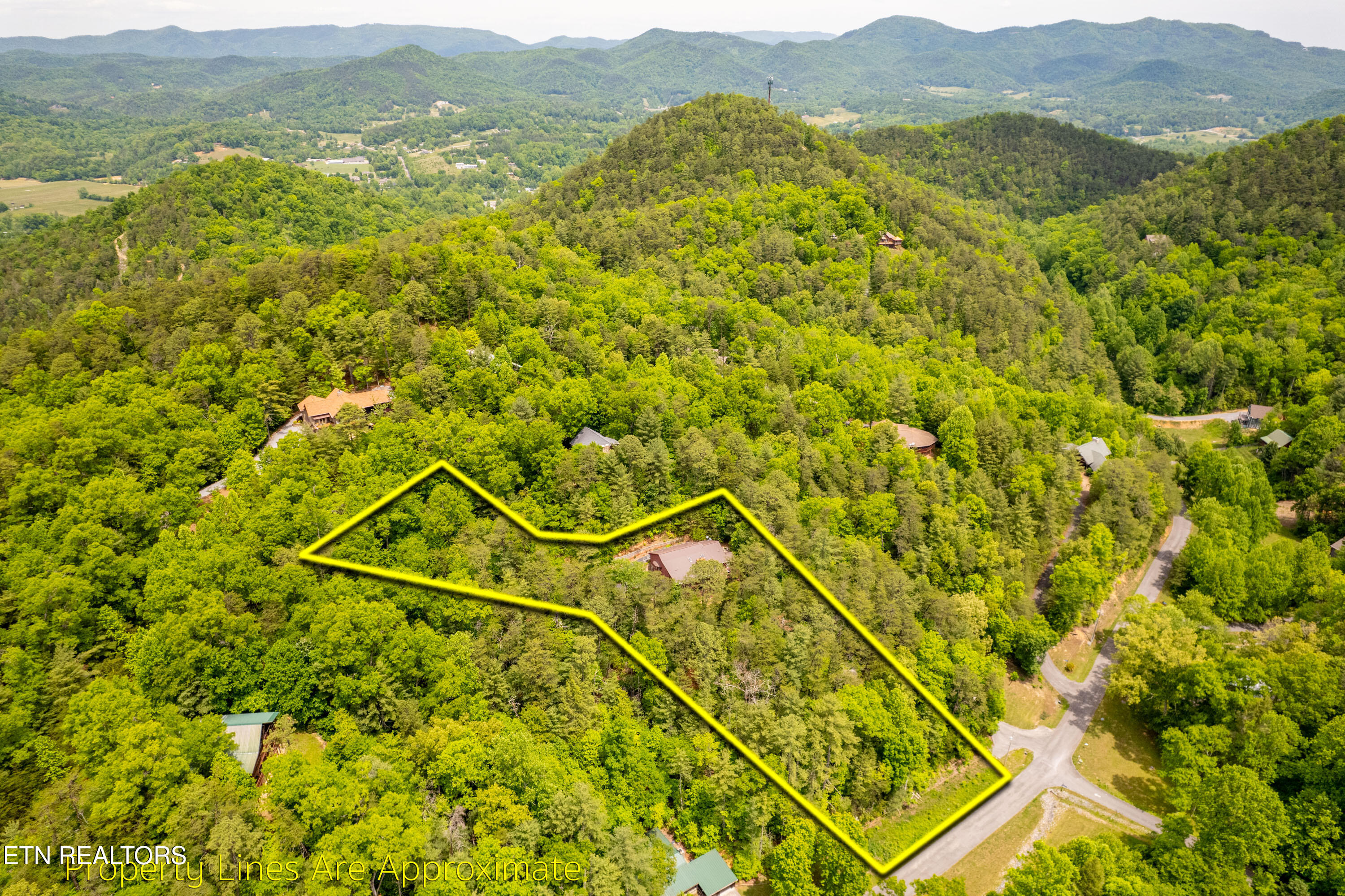 229 Cobblestone Way Townsend TN 37882
