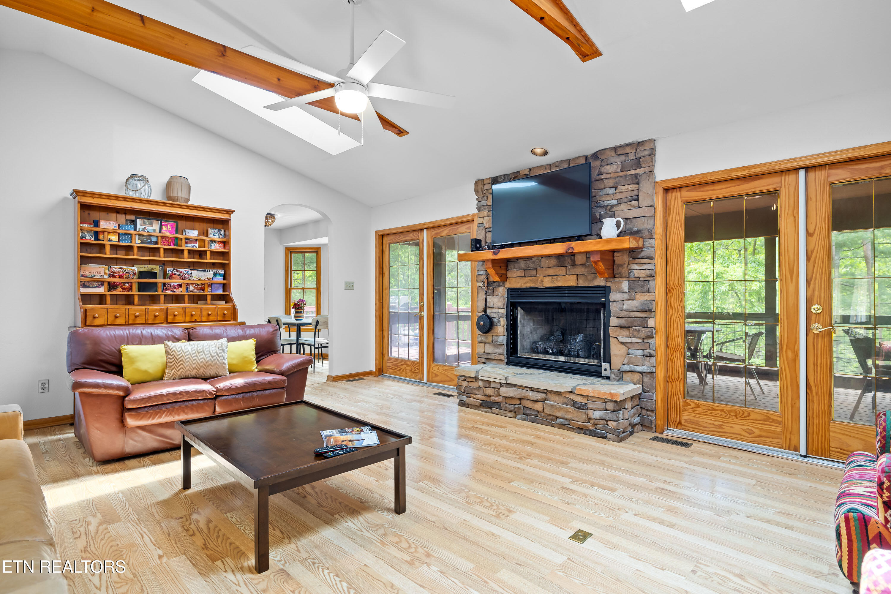 229 Cobblestone Way Townsend TN 37882
