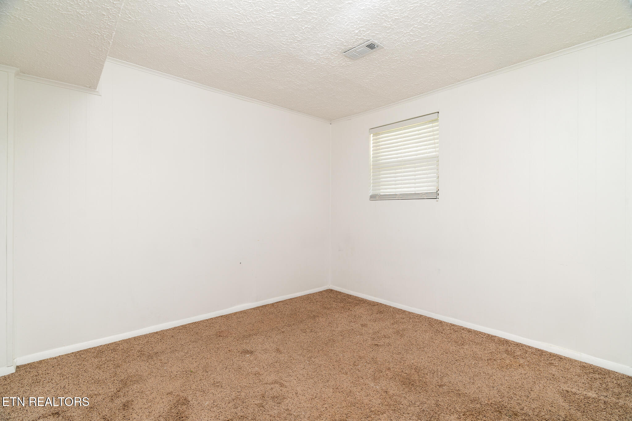 7536 Inverrary Circle Knoxville TN 37918