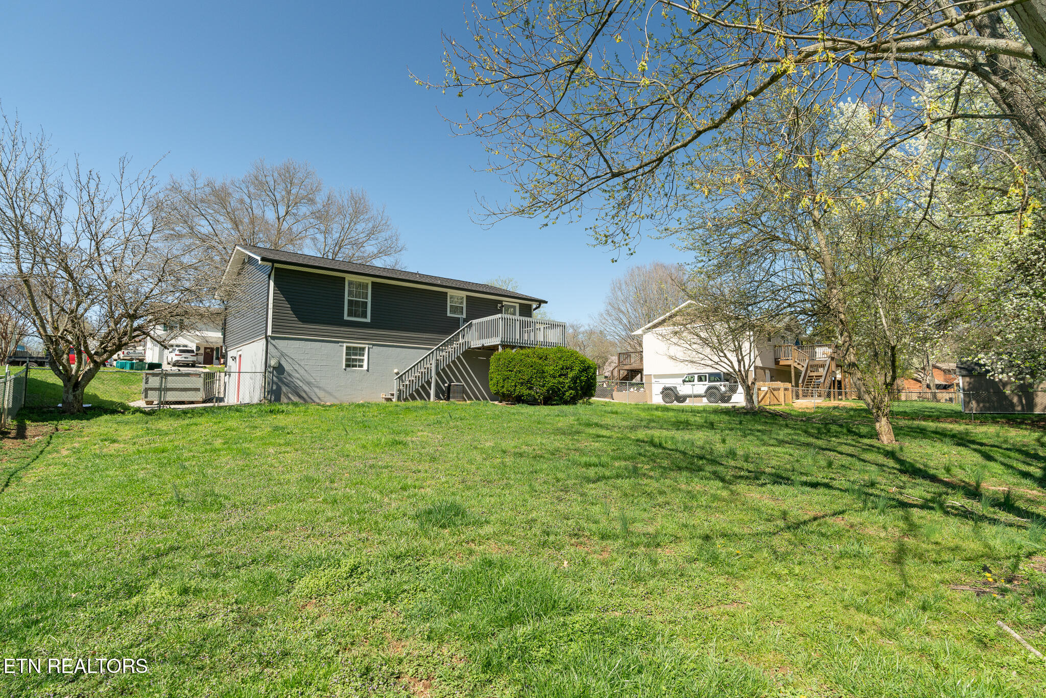 7536 Inverrary Circle Knoxville TN 37918