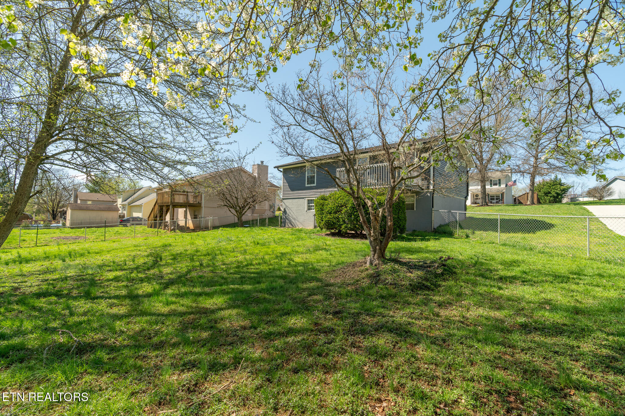 7536 Inverrary Circle Knoxville TN 37918
