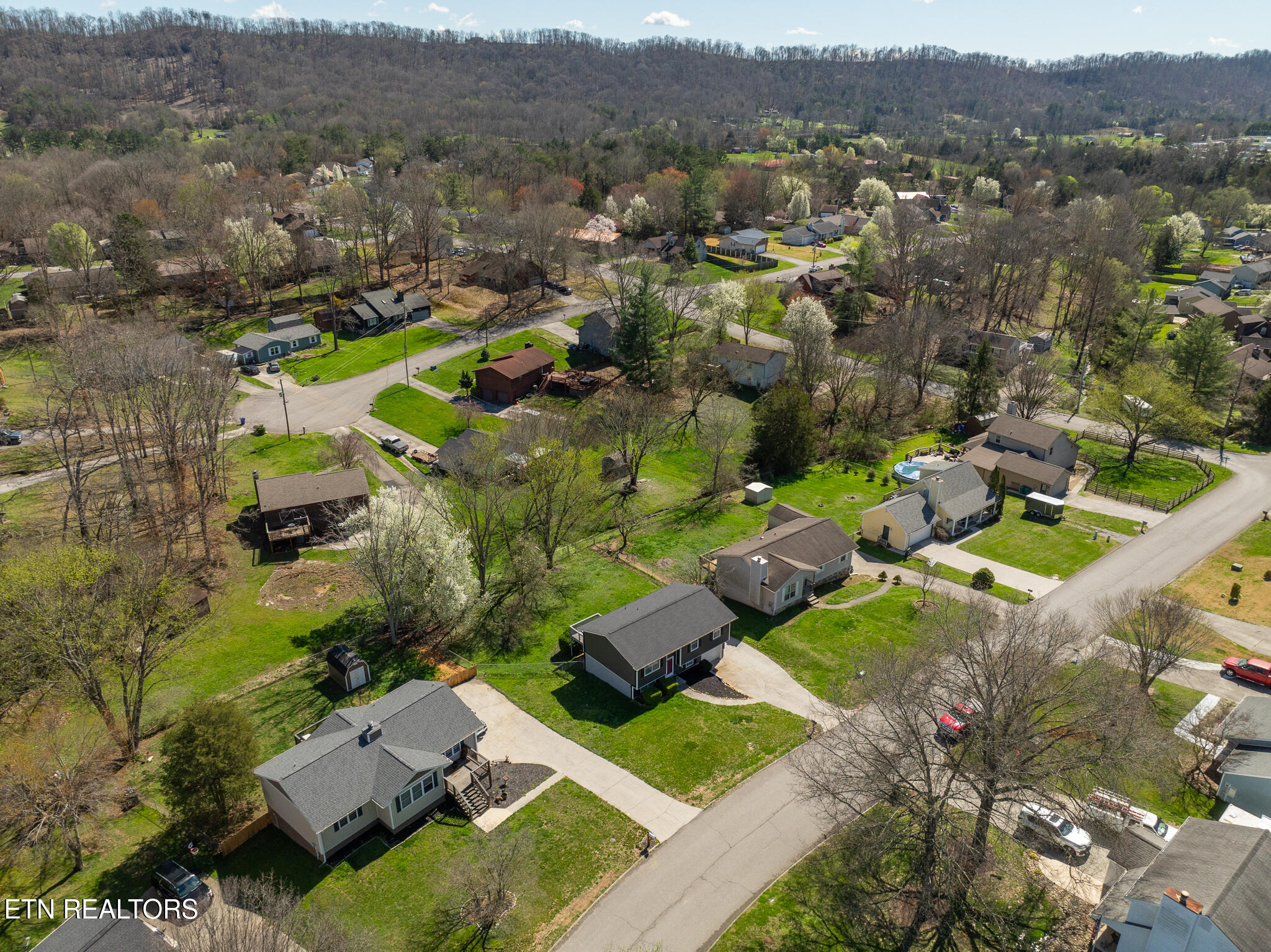 7536 Inverrary Circle Knoxville TN 37918