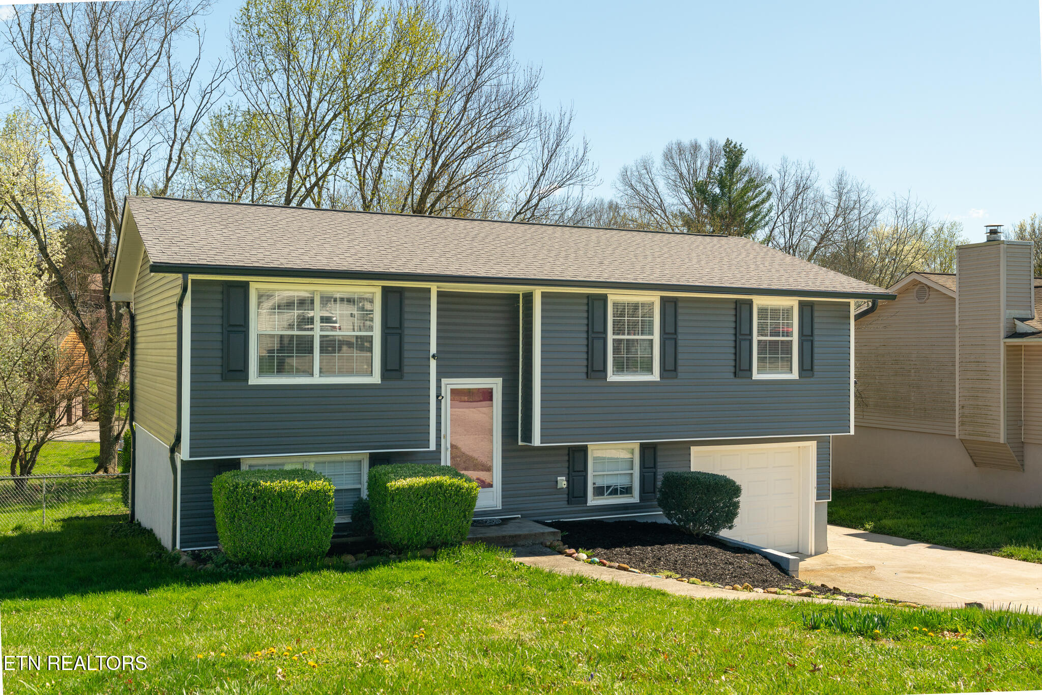 7536 Inverrary Circle Knoxville TN 37918