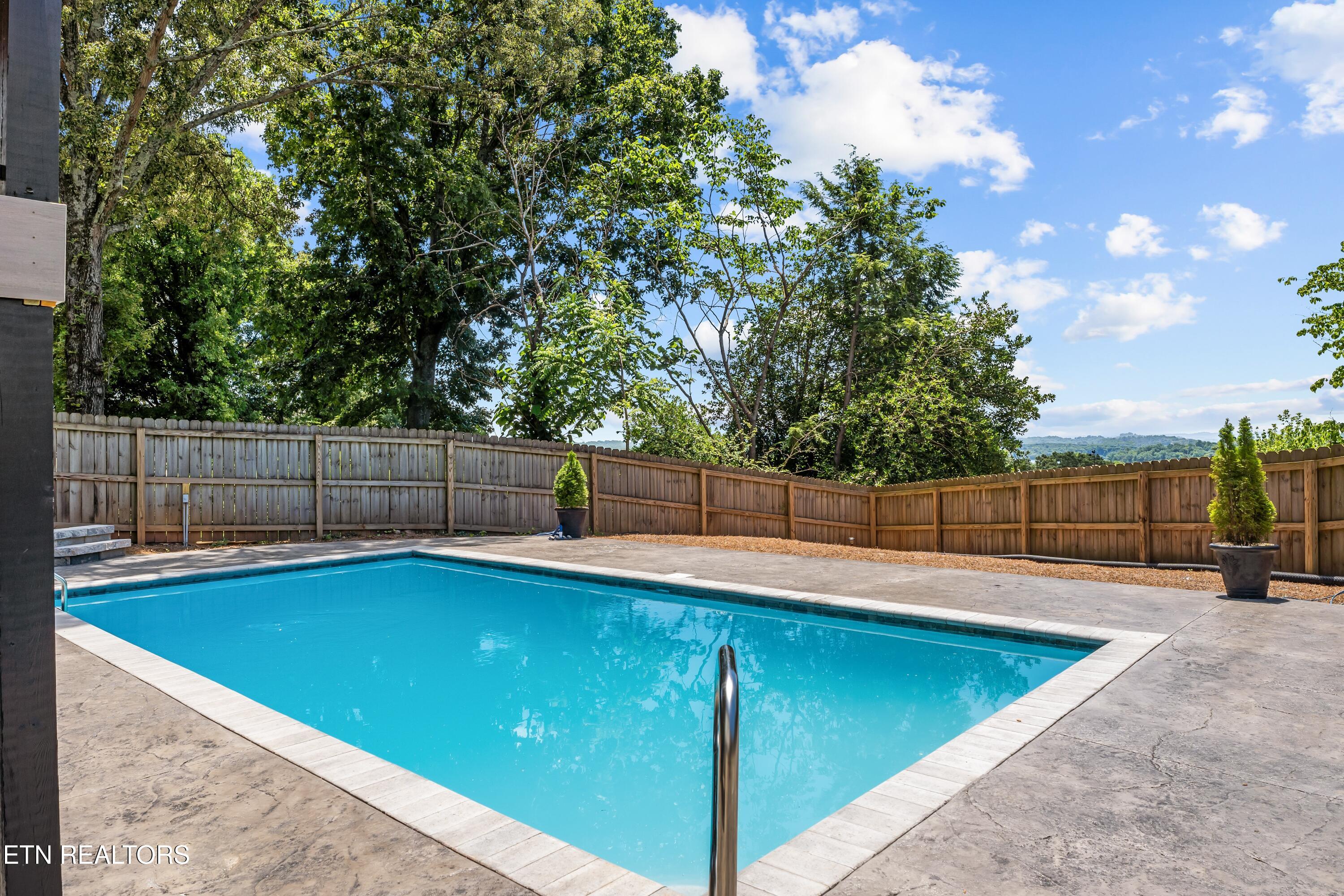 10719 Farragut Hills Boulevard Knoxville TN 37934