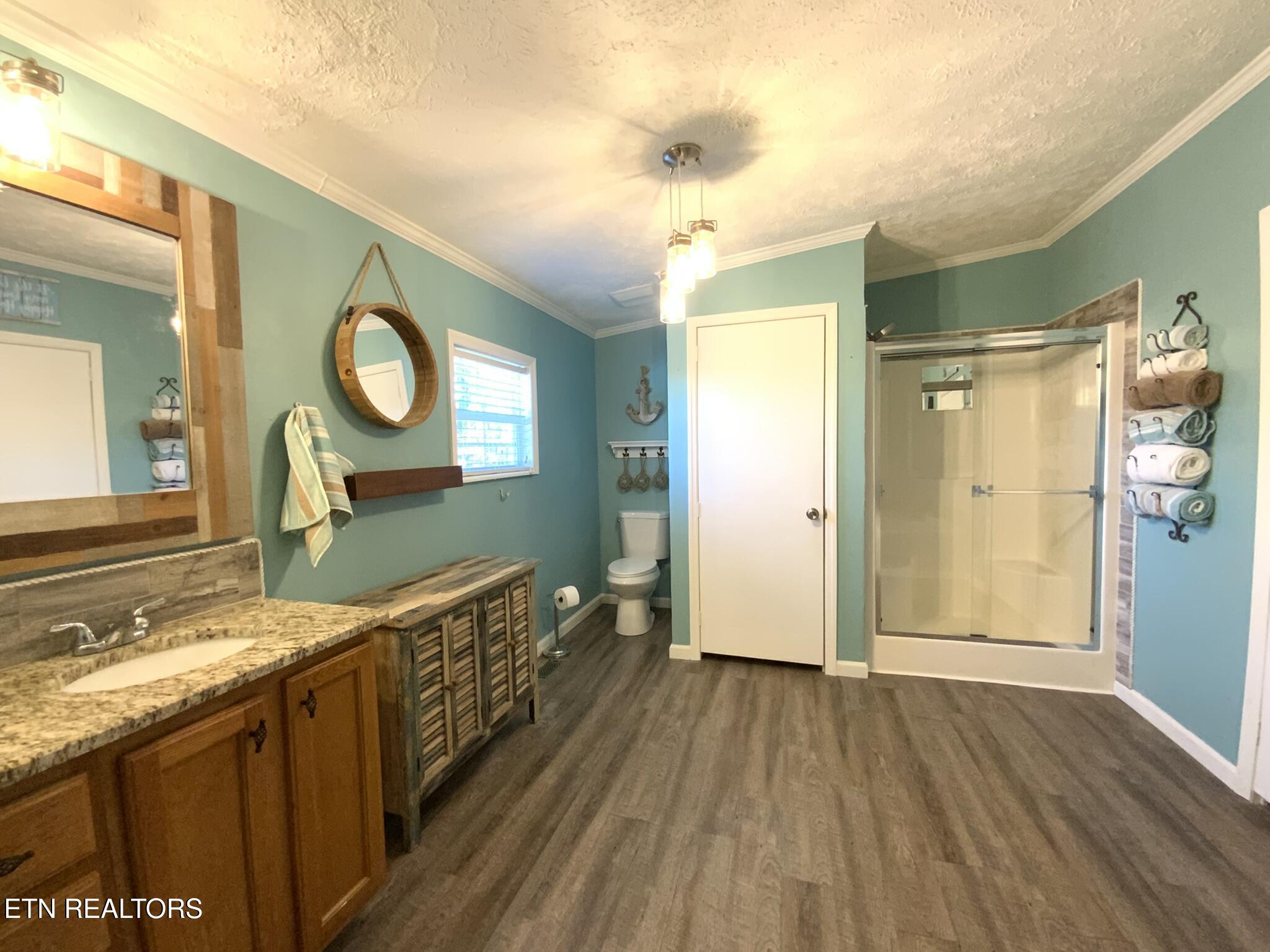 596 Skyline Drive Harriman TN 37748
