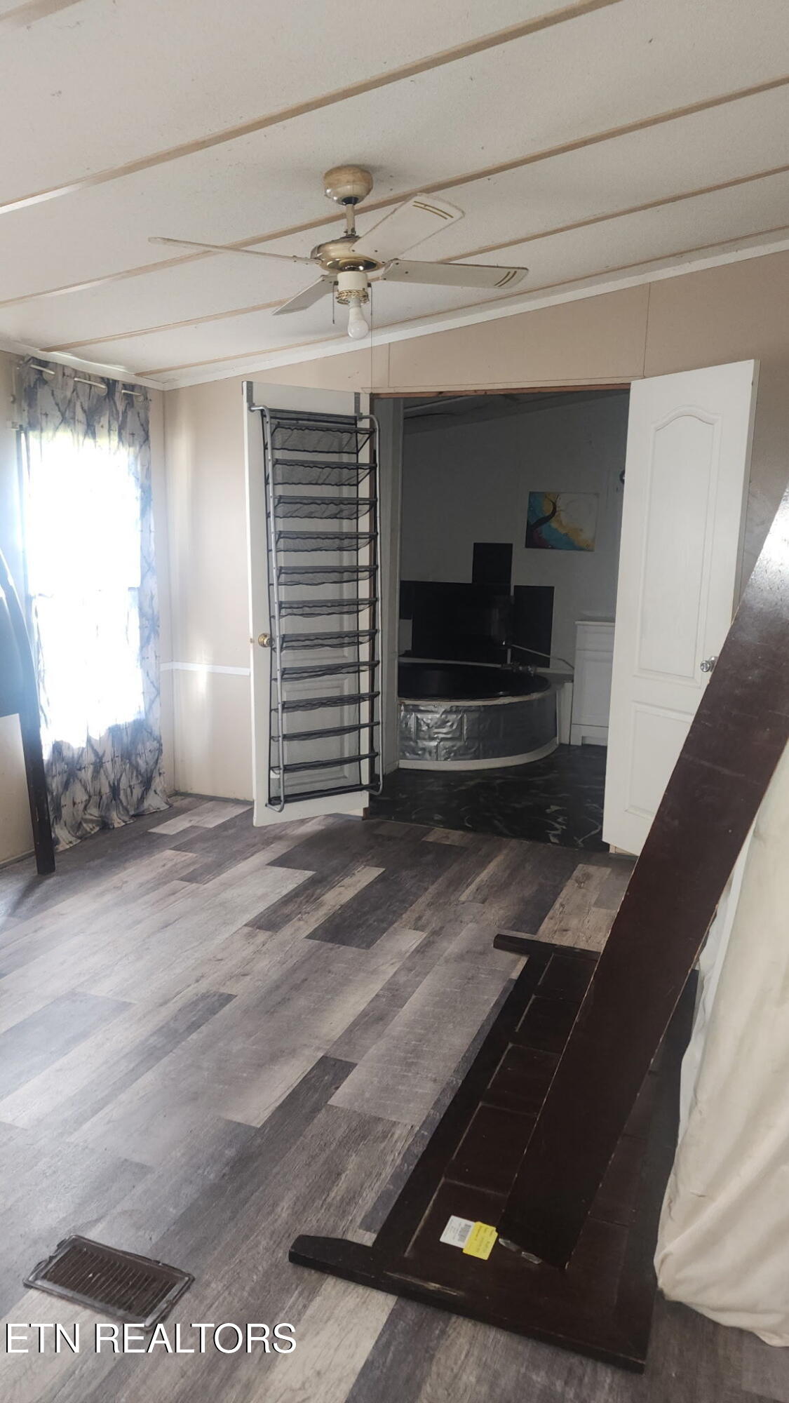 180 Grady Langley Road Lancing TN 37770