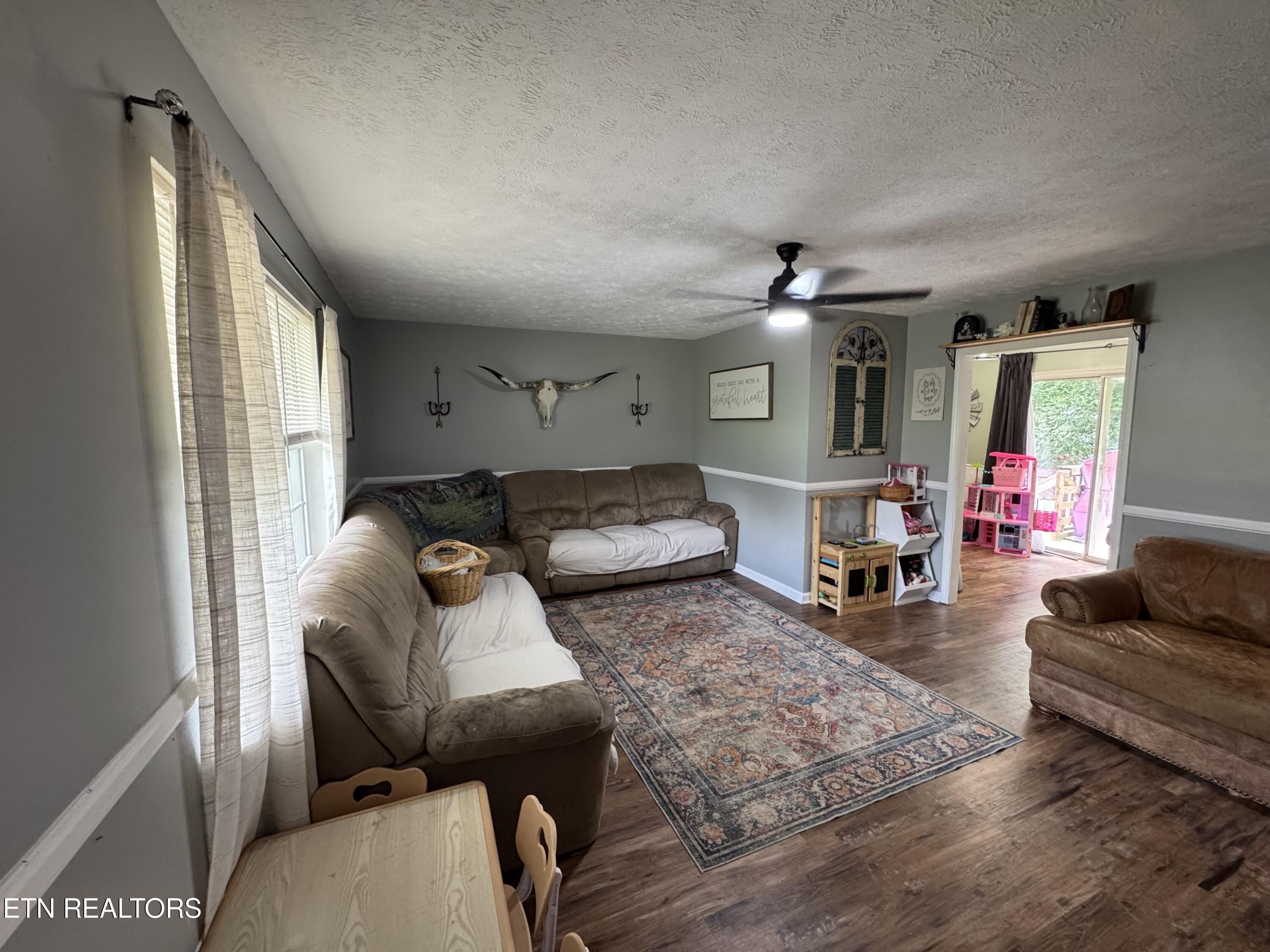 51 Rhododendron Circle Crossville TN 38555