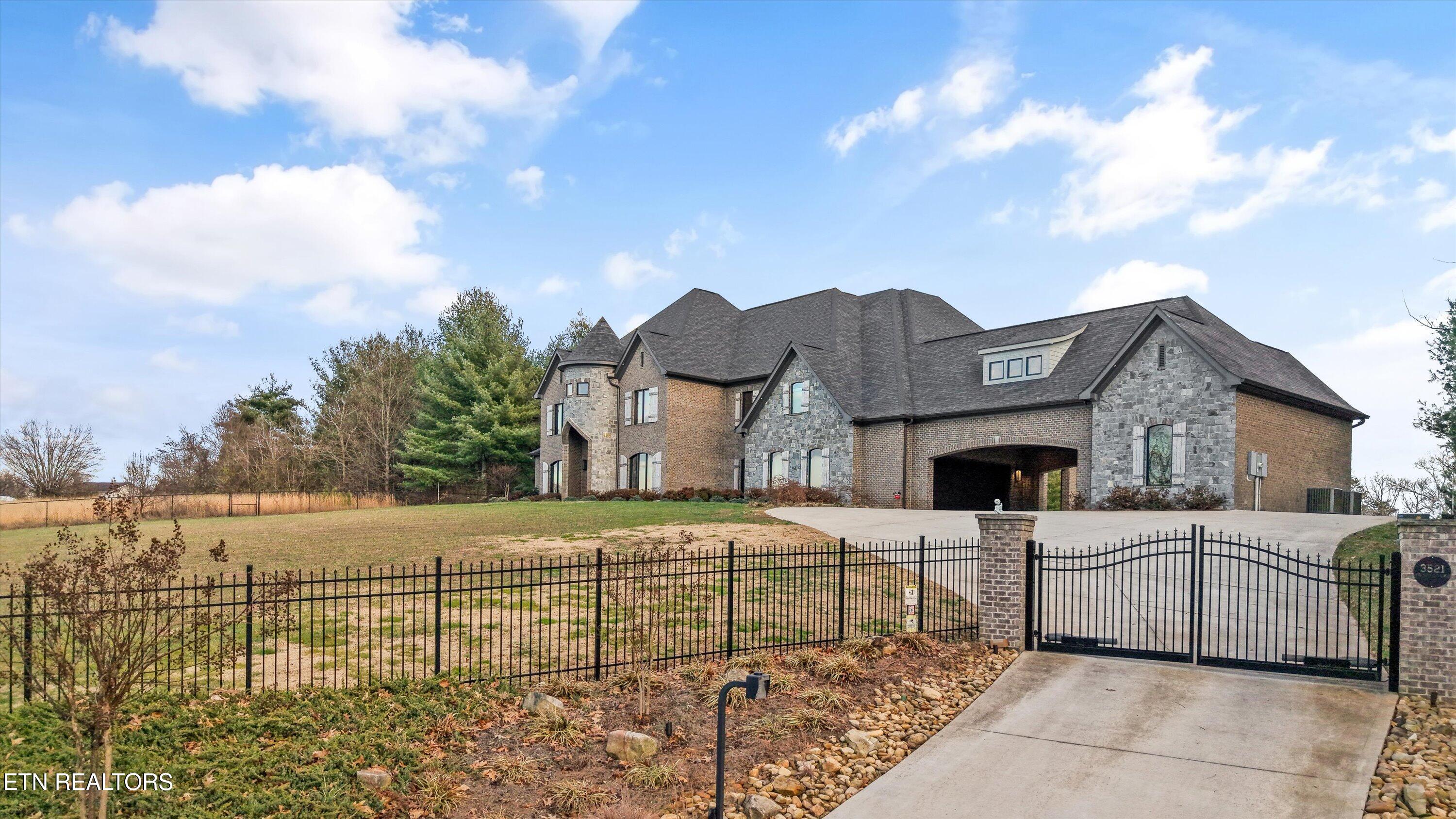 3521 Big Springs Road Maryville TN 37801