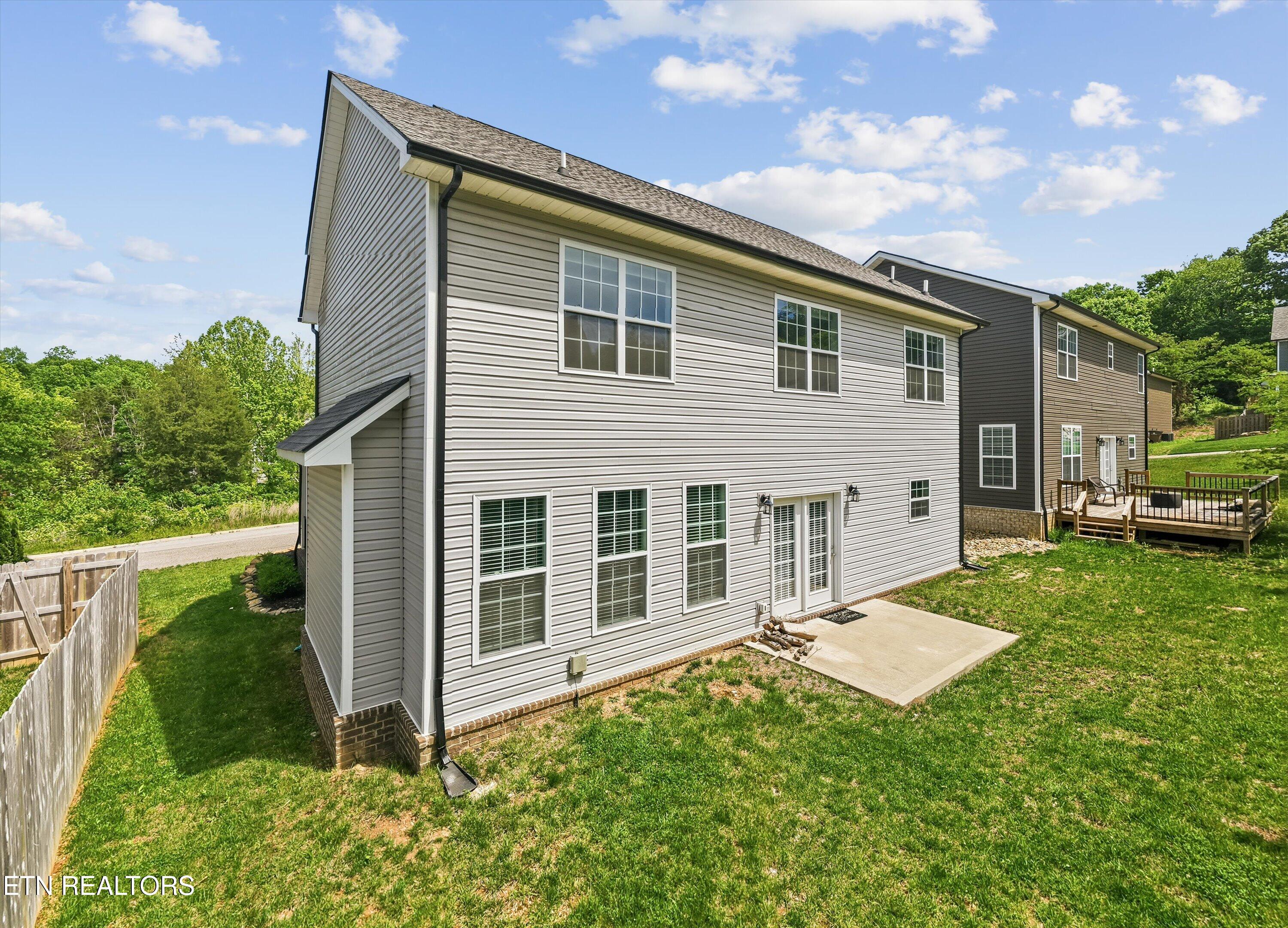 4945 Creek Bank Drive Knoxville TN 37920