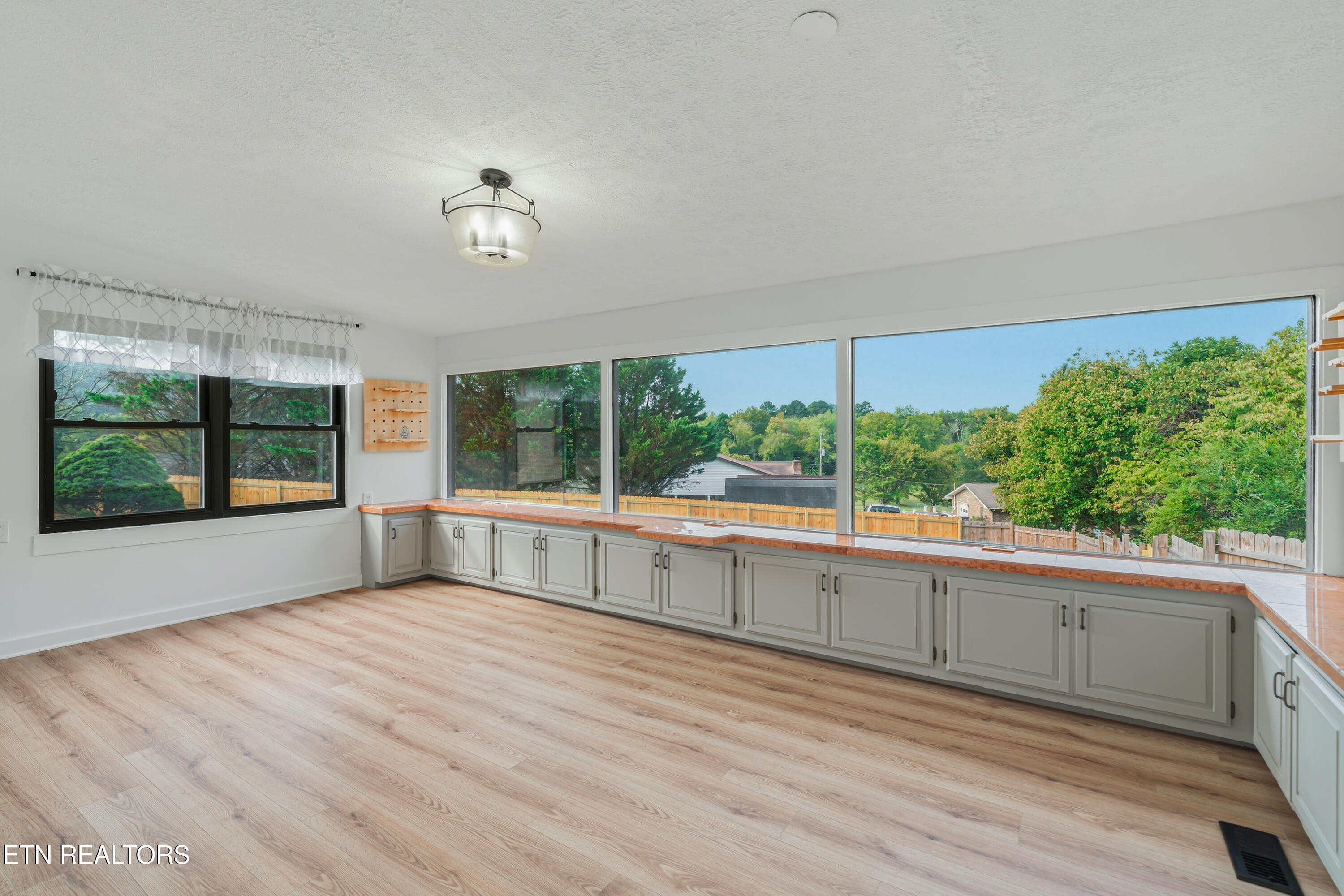 3304 Lenbrook Lane Knoxville TN 37918