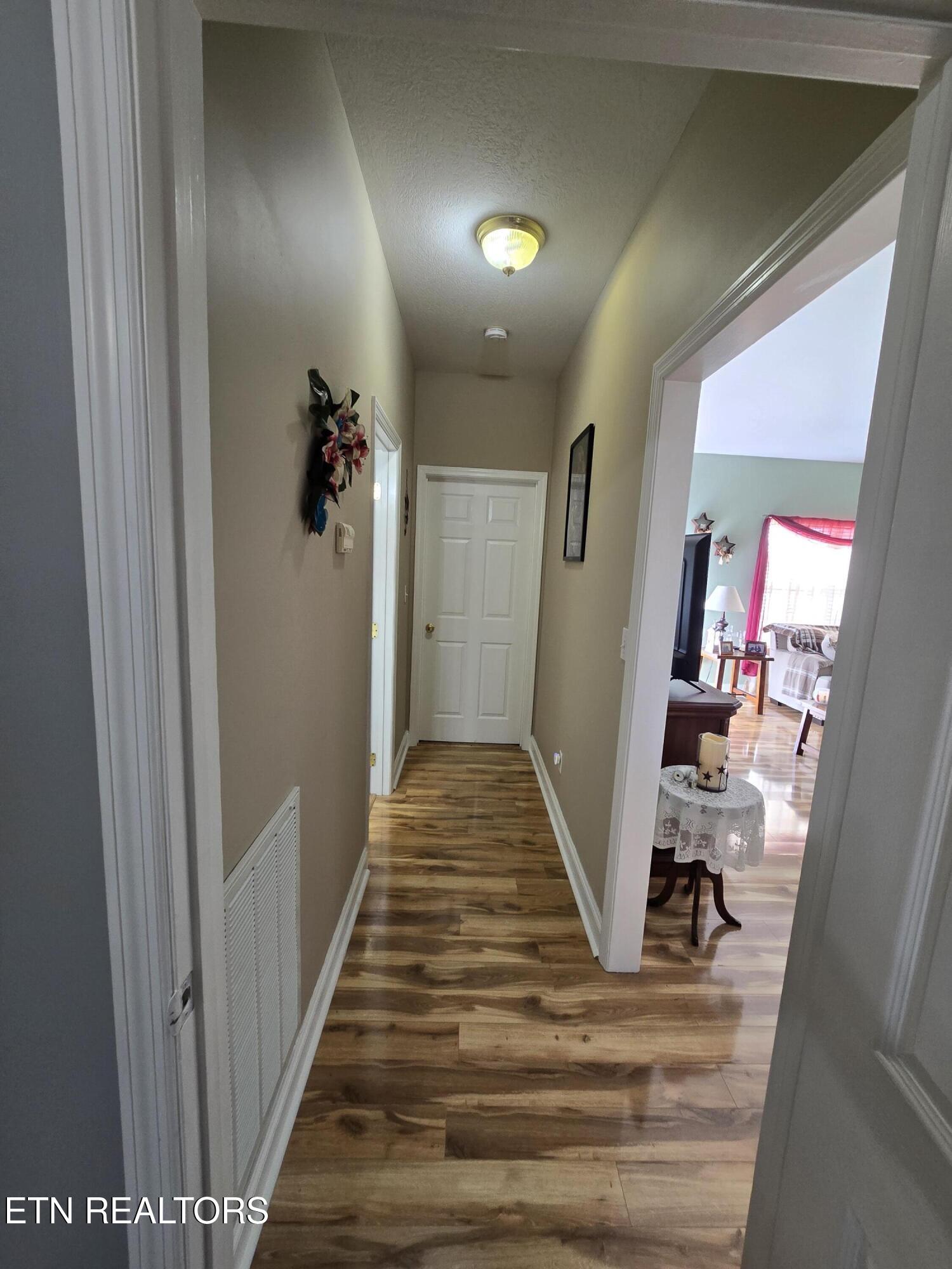 2112 Katie Lane Dandridge TN 37725
