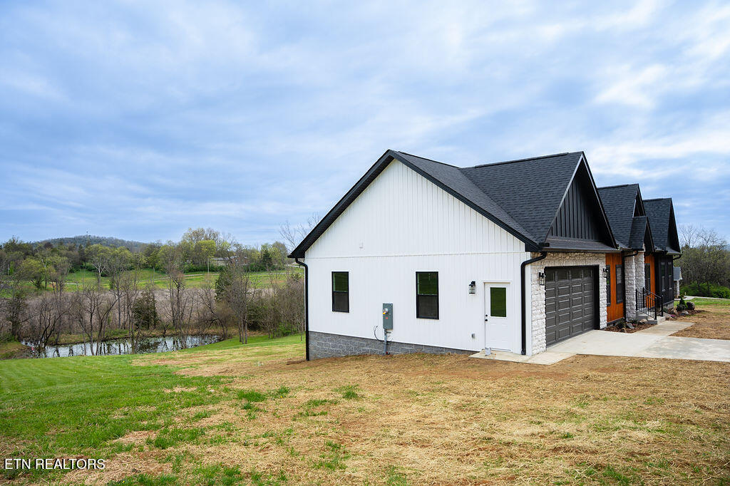 112 Stansberry Drive New Market TN 37820