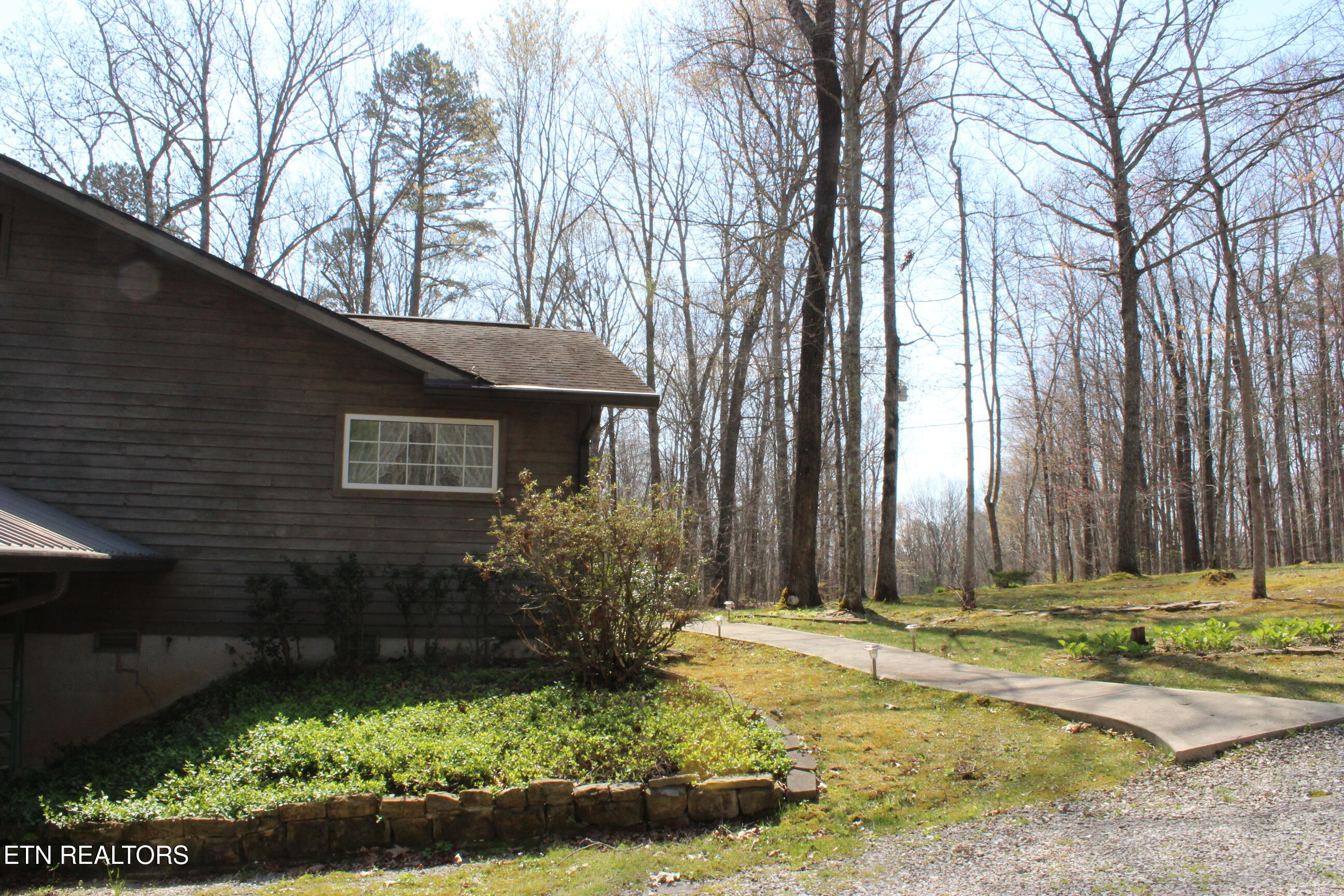 205 Maggie Valley Drive Jamestown TN 38556