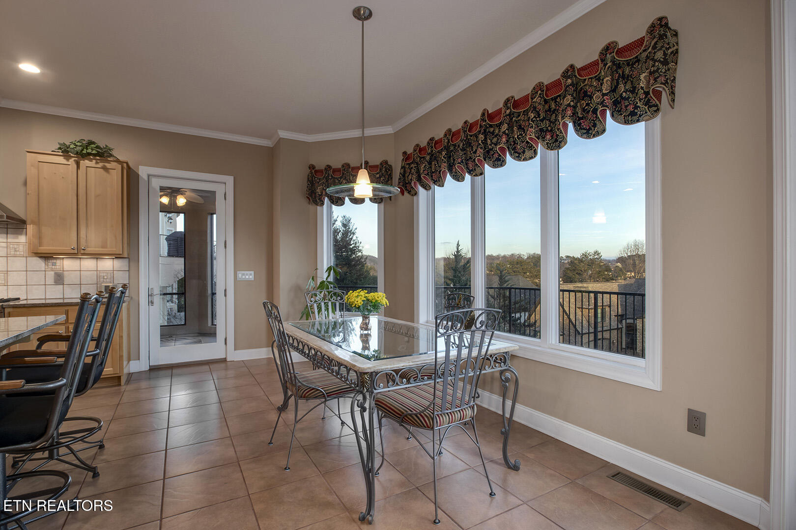 1490 Rarity Bay Parkway Vonore TN 37885