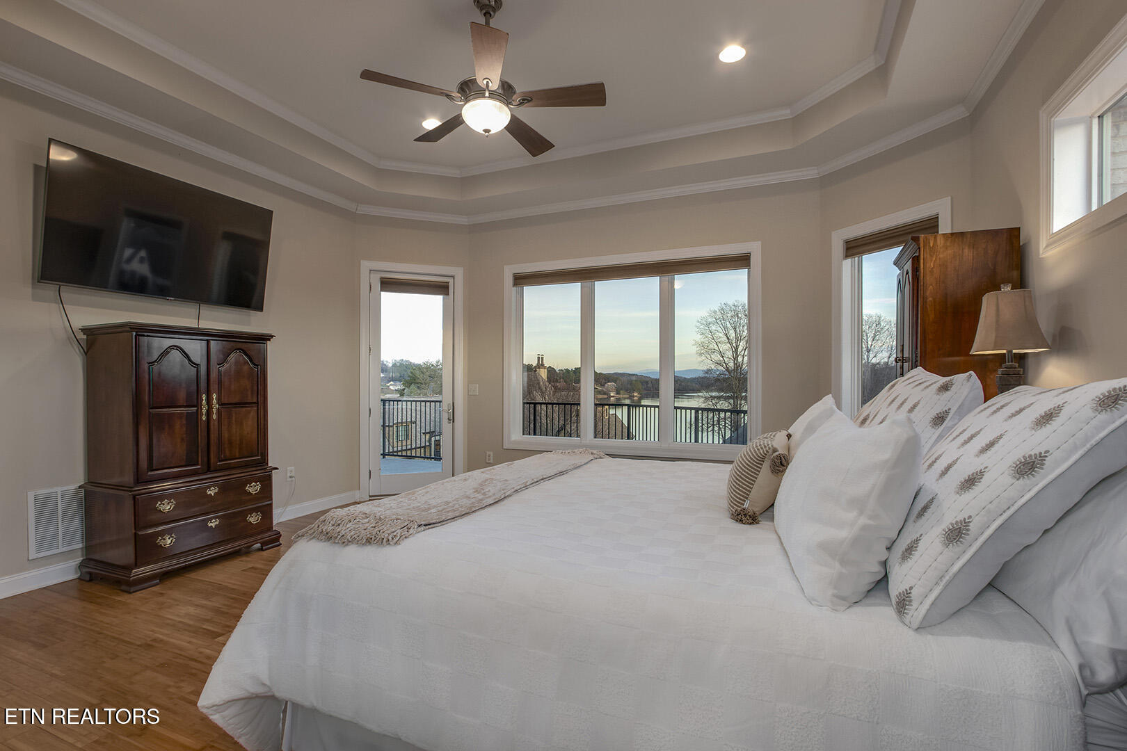 1490 Rarity Bay Parkway Vonore TN 37885