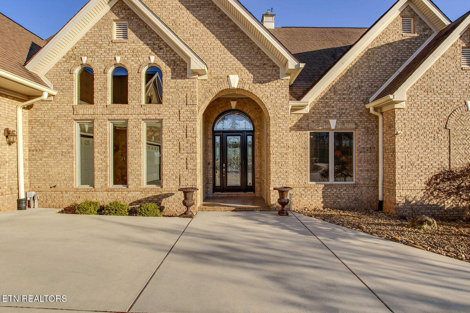 1490 Rarity Bay Parkway Vonore TN 37885