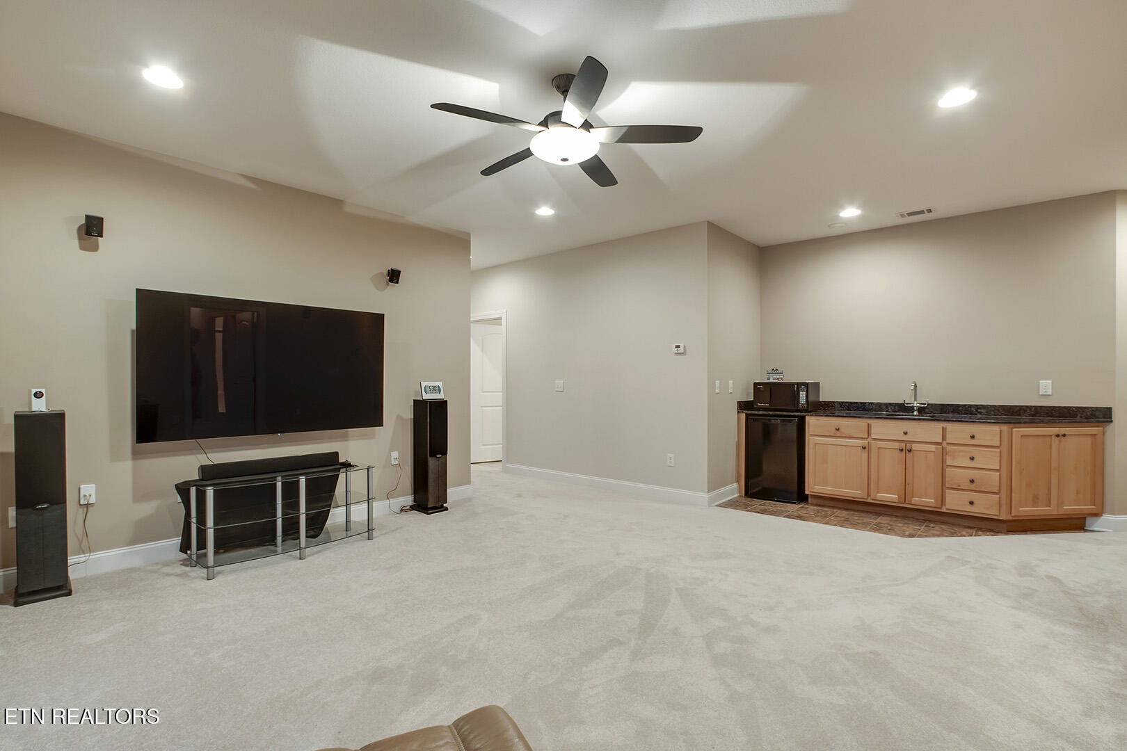 1490 Rarity Bay Parkway Vonore TN 37885