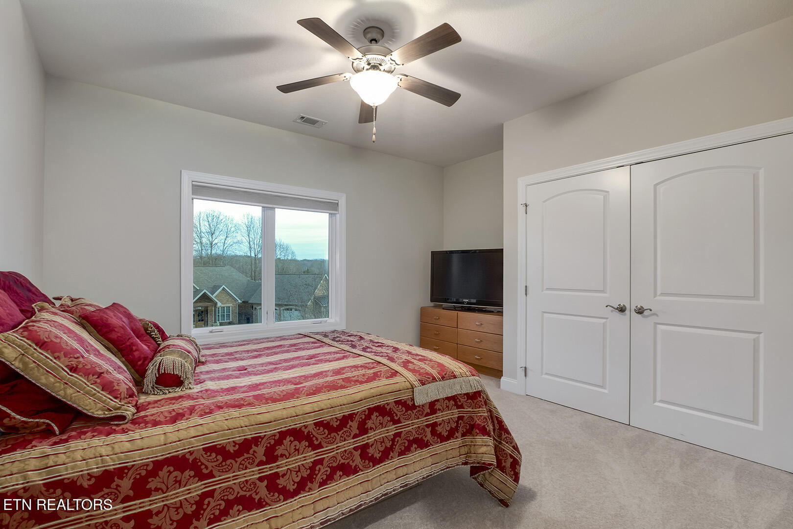 1490 Rarity Bay Parkway Vonore TN 37885