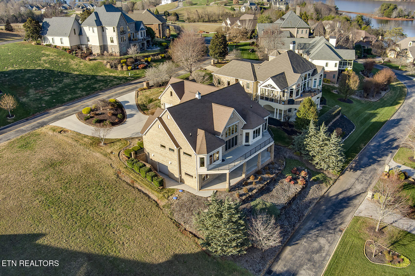1490 Rarity Bay Parkway Vonore TN 37885