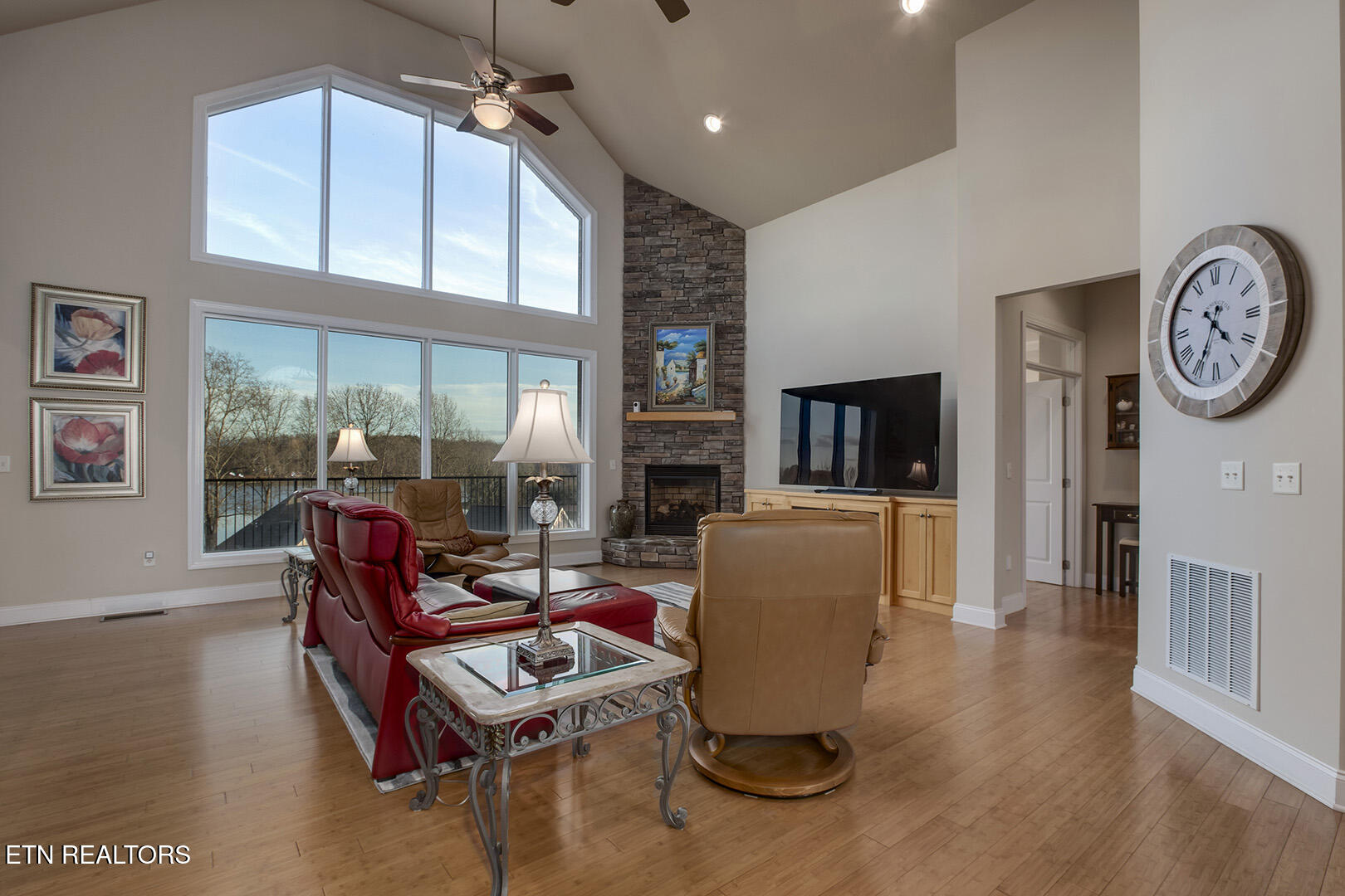 1490 Rarity Bay Parkway Vonore TN 37885