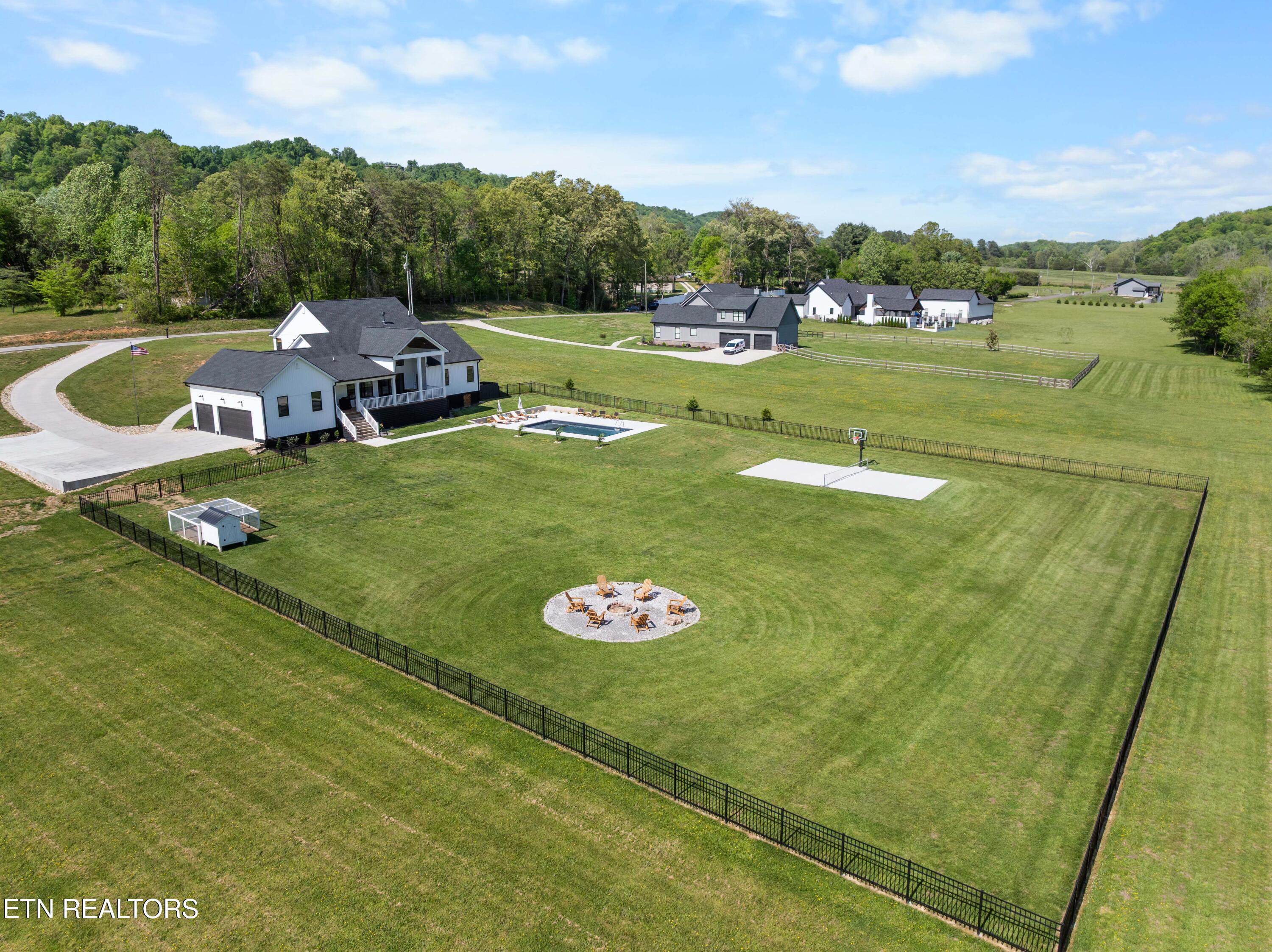 7379 Sheepfold Way Knoxville TN 37918