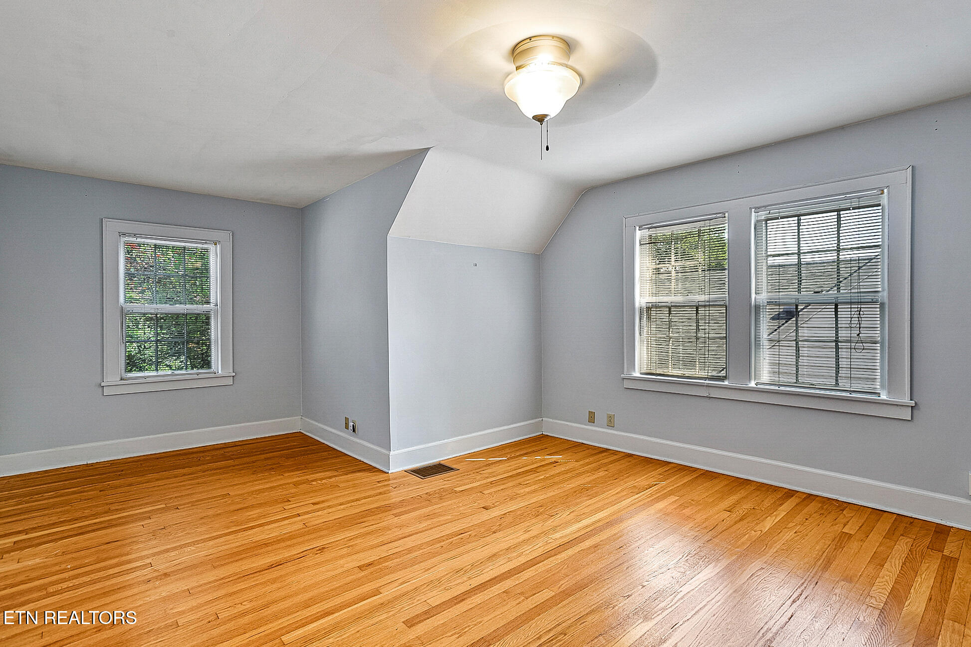 2045 Emoriland Boulevard Knoxville TN 37917