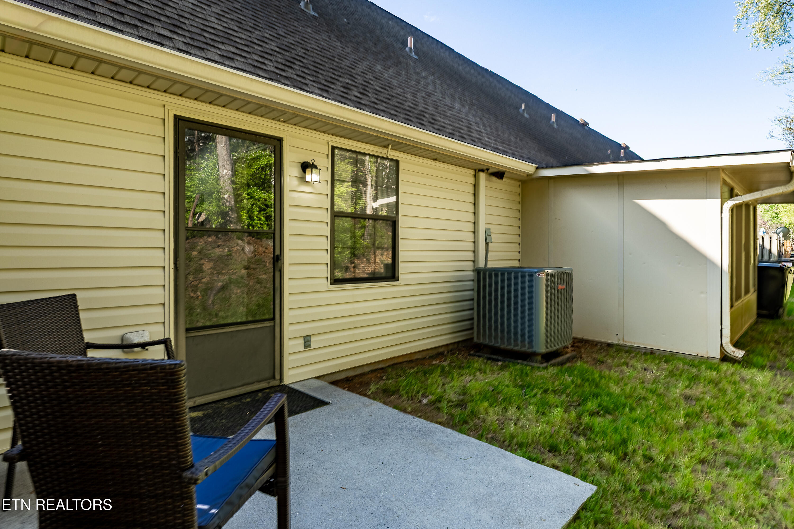 9209 Shady Bend Lane Knoxville TN 37922