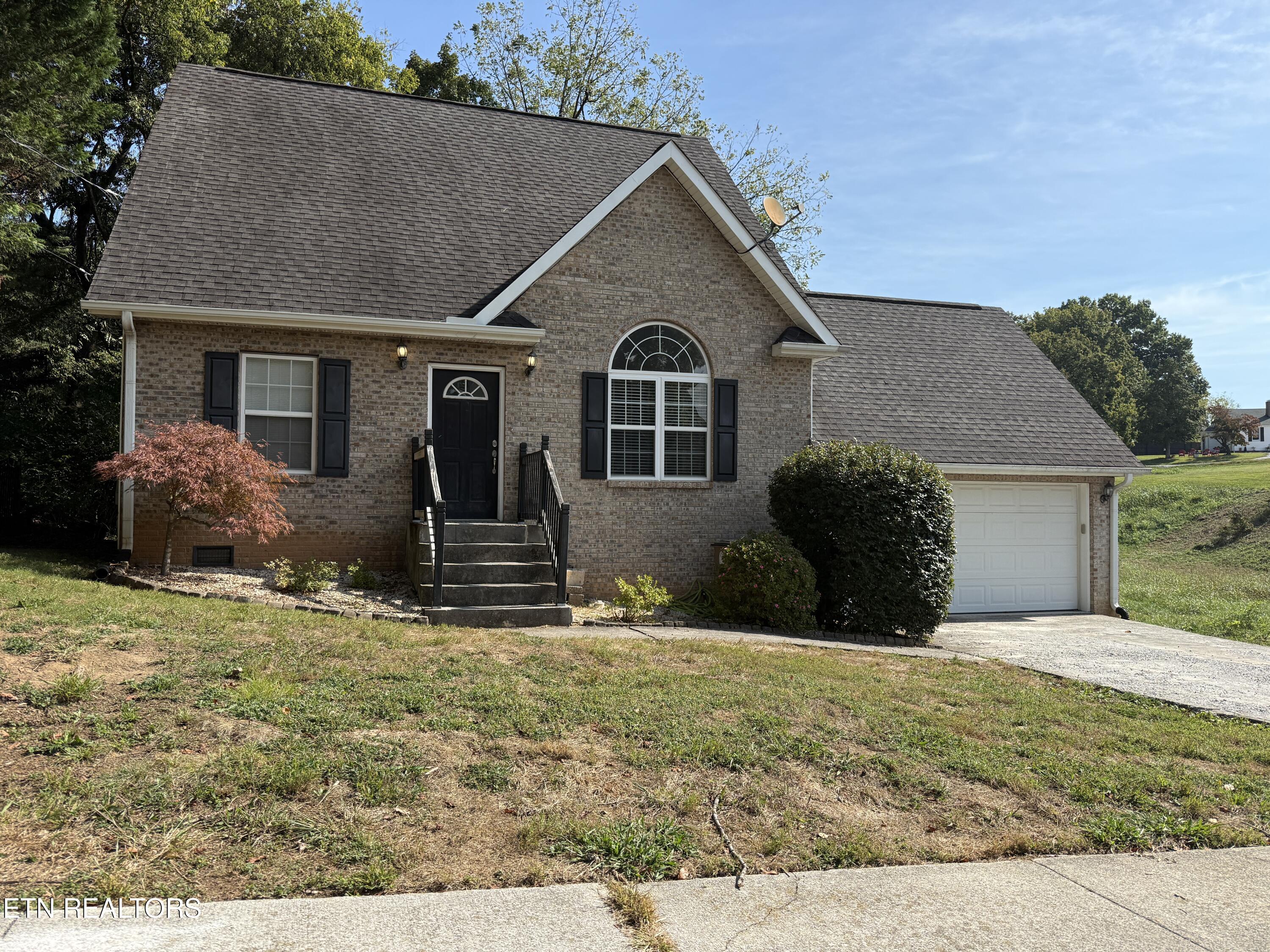 5424 Rosebay Road Knoxville TN 37918