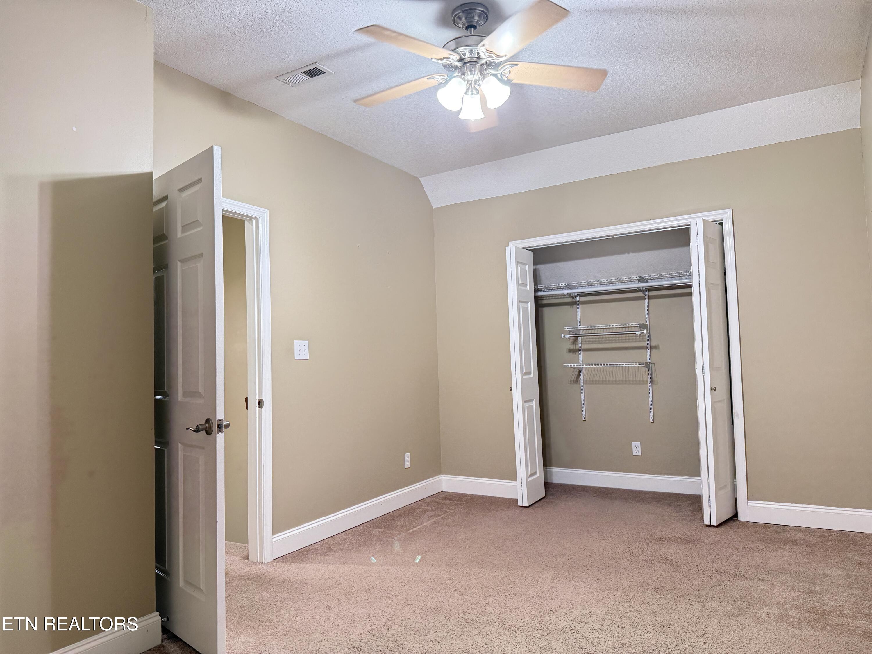 5424 Rosebay Road Knoxville TN 37918