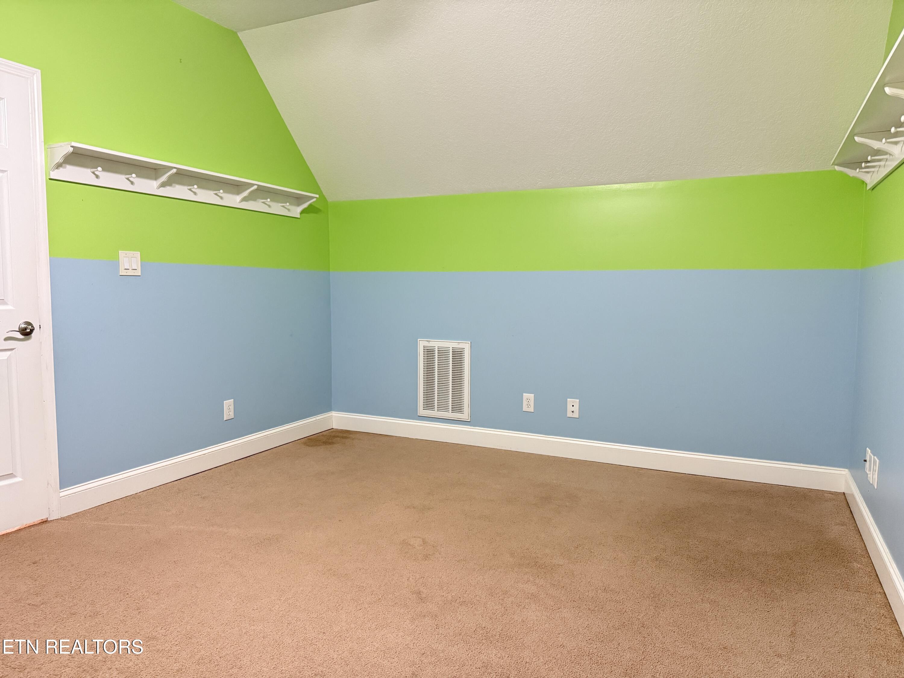 5424 Rosebay Road Knoxville TN 37918