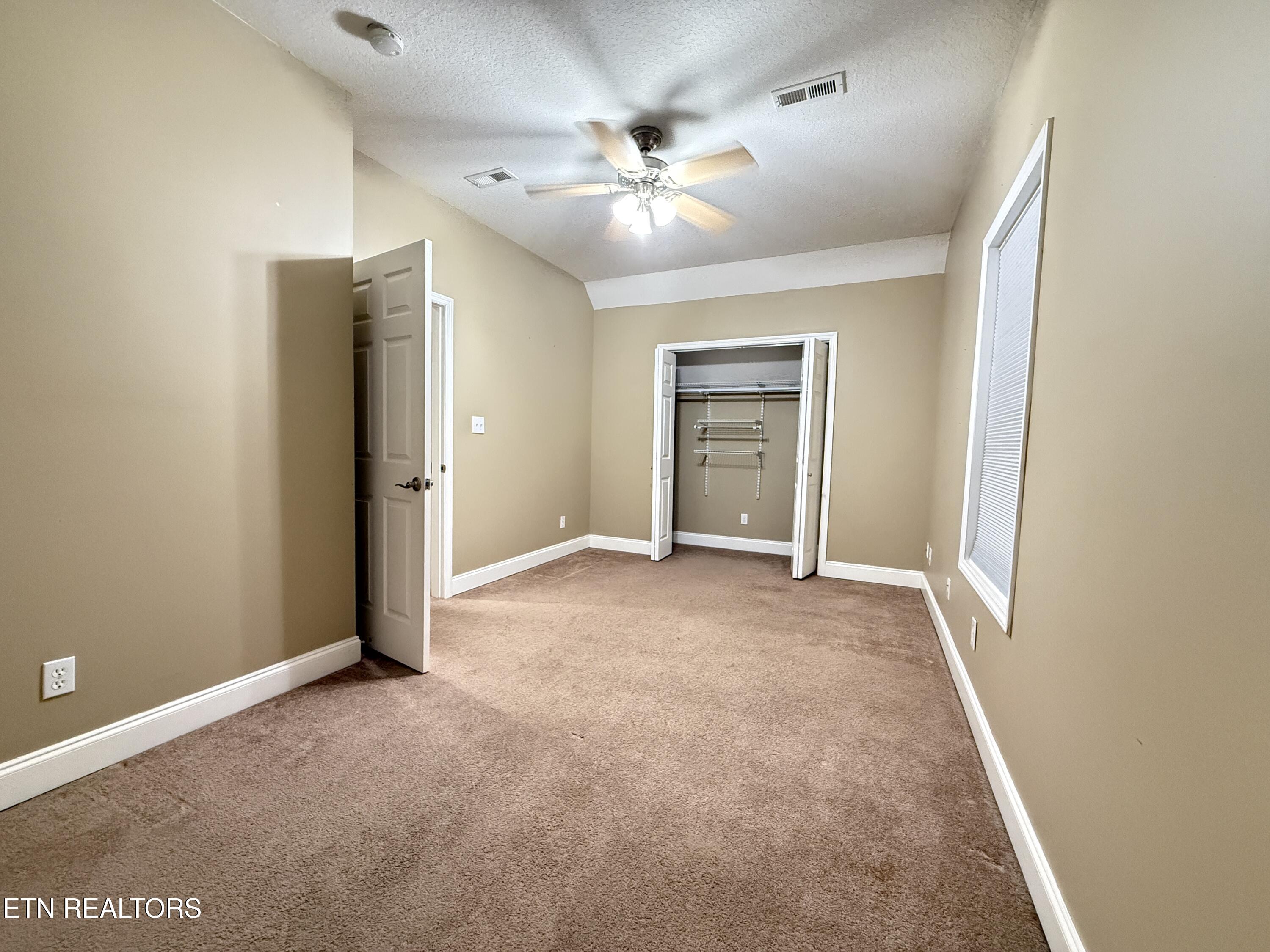 5424 Rosebay Road Knoxville TN 37918