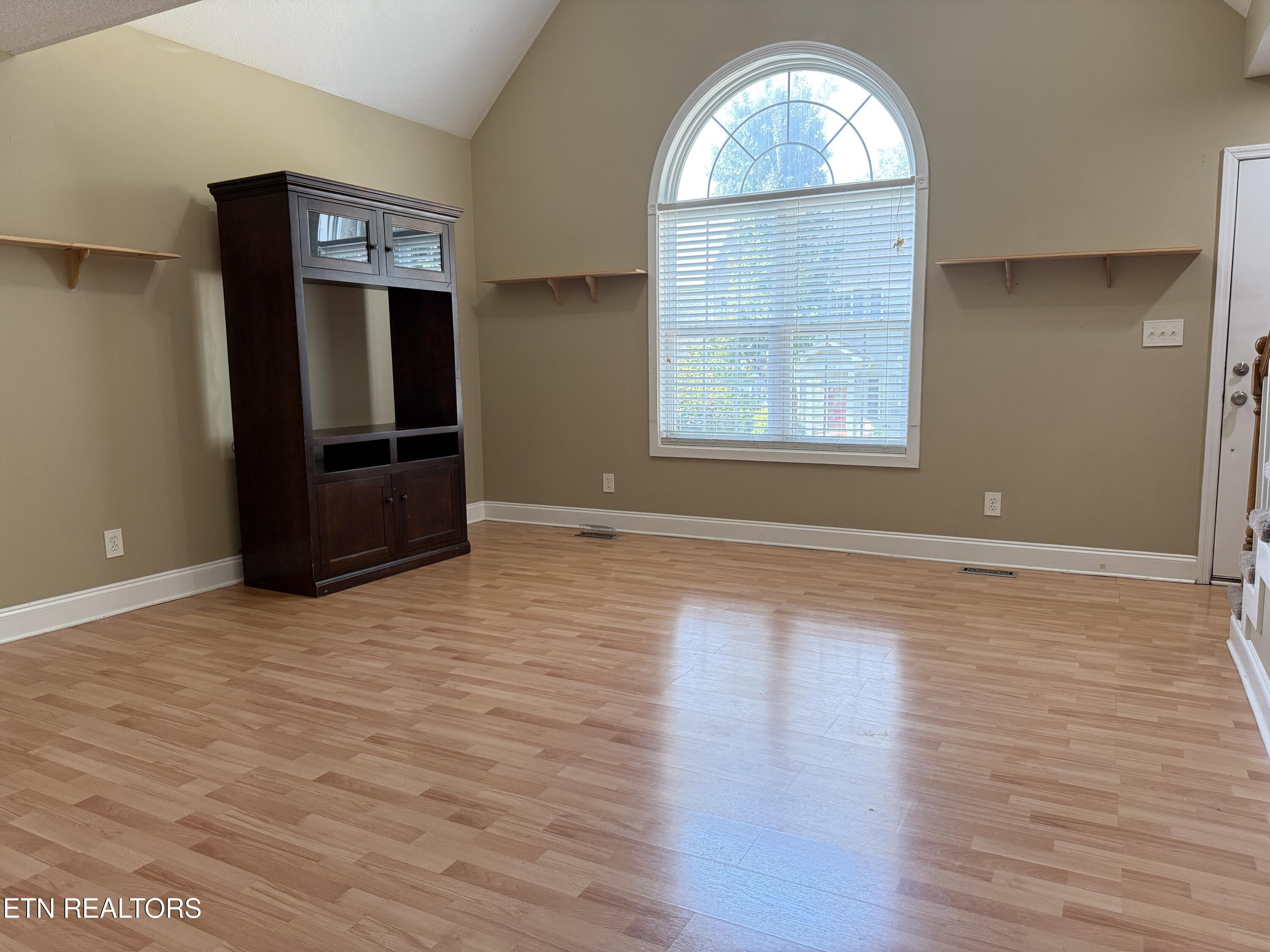 5424 Rosebay Road Knoxville TN 37918