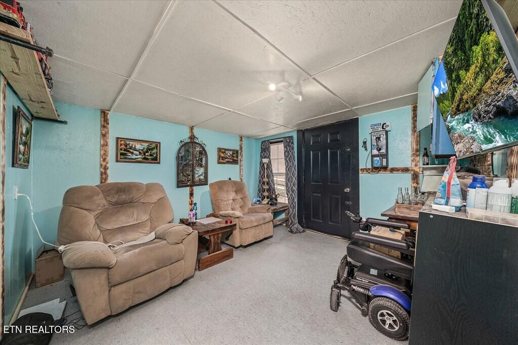 618 Old Baker Mountain Road Spencer TN 38585