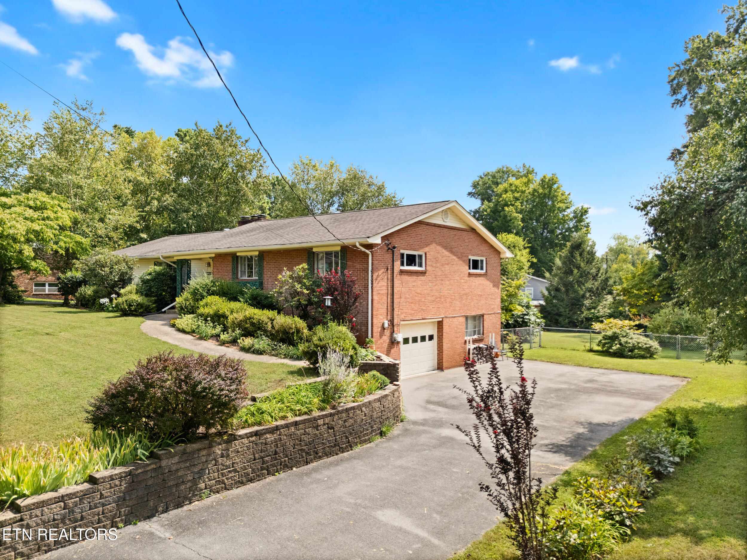 8300 Bennington Drive Knoxville TN 37909