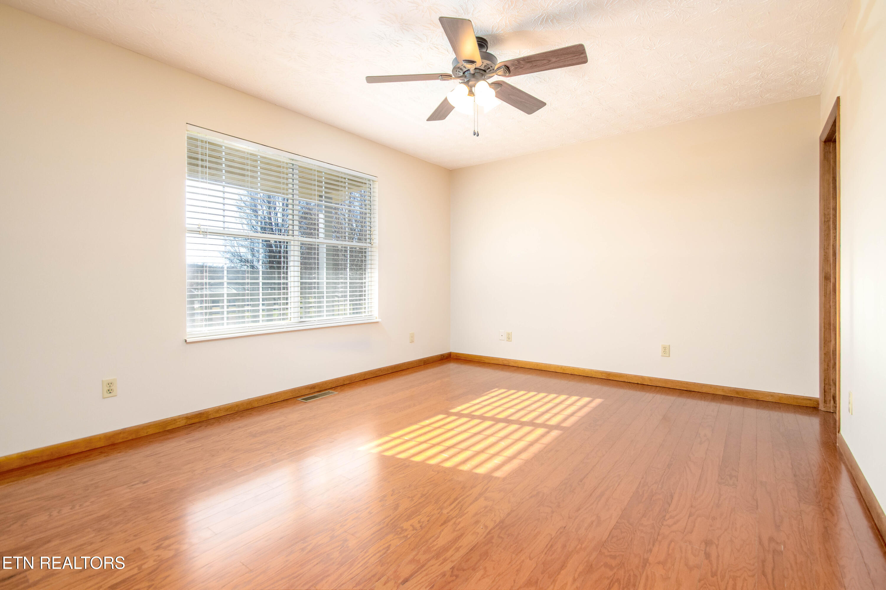 1248 S Old Sevierville Pike Seymour TN 37865