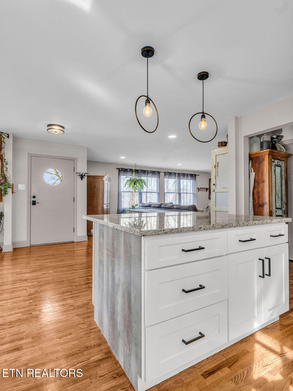 8016 Andersonville Pike Knoxville TN 37938