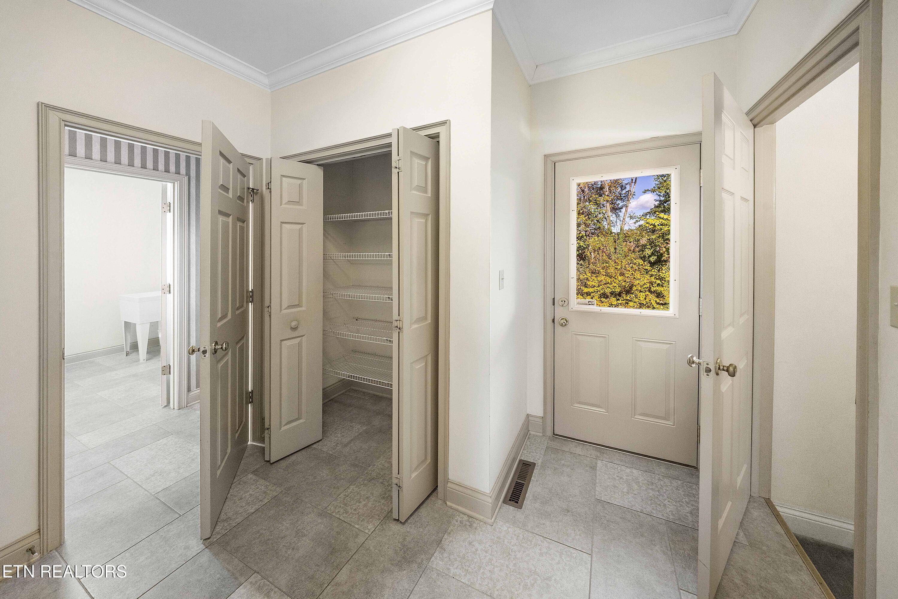 103 Farmington Place Clinton TN 37716