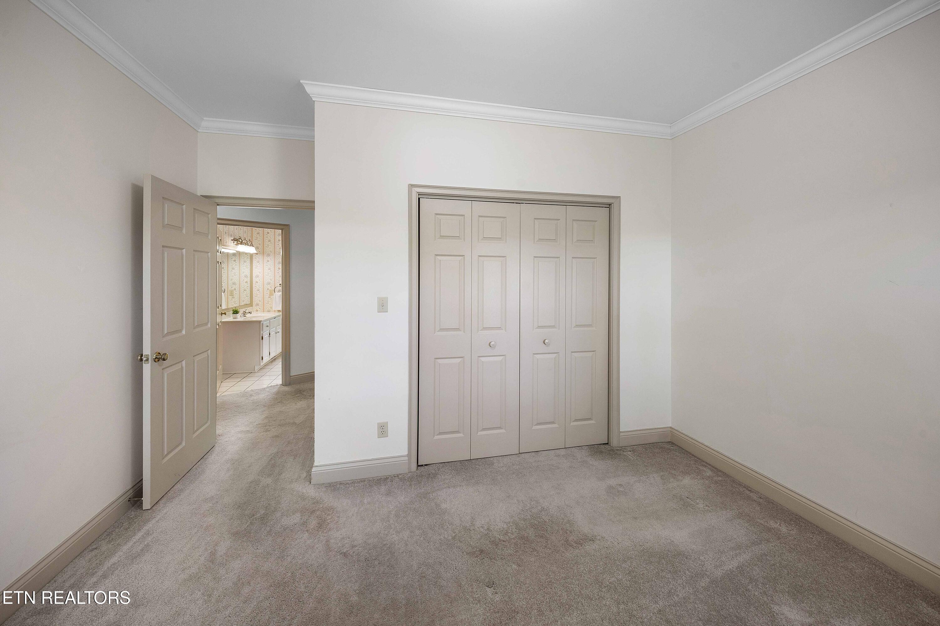 103 Farmington Place Clinton TN 37716