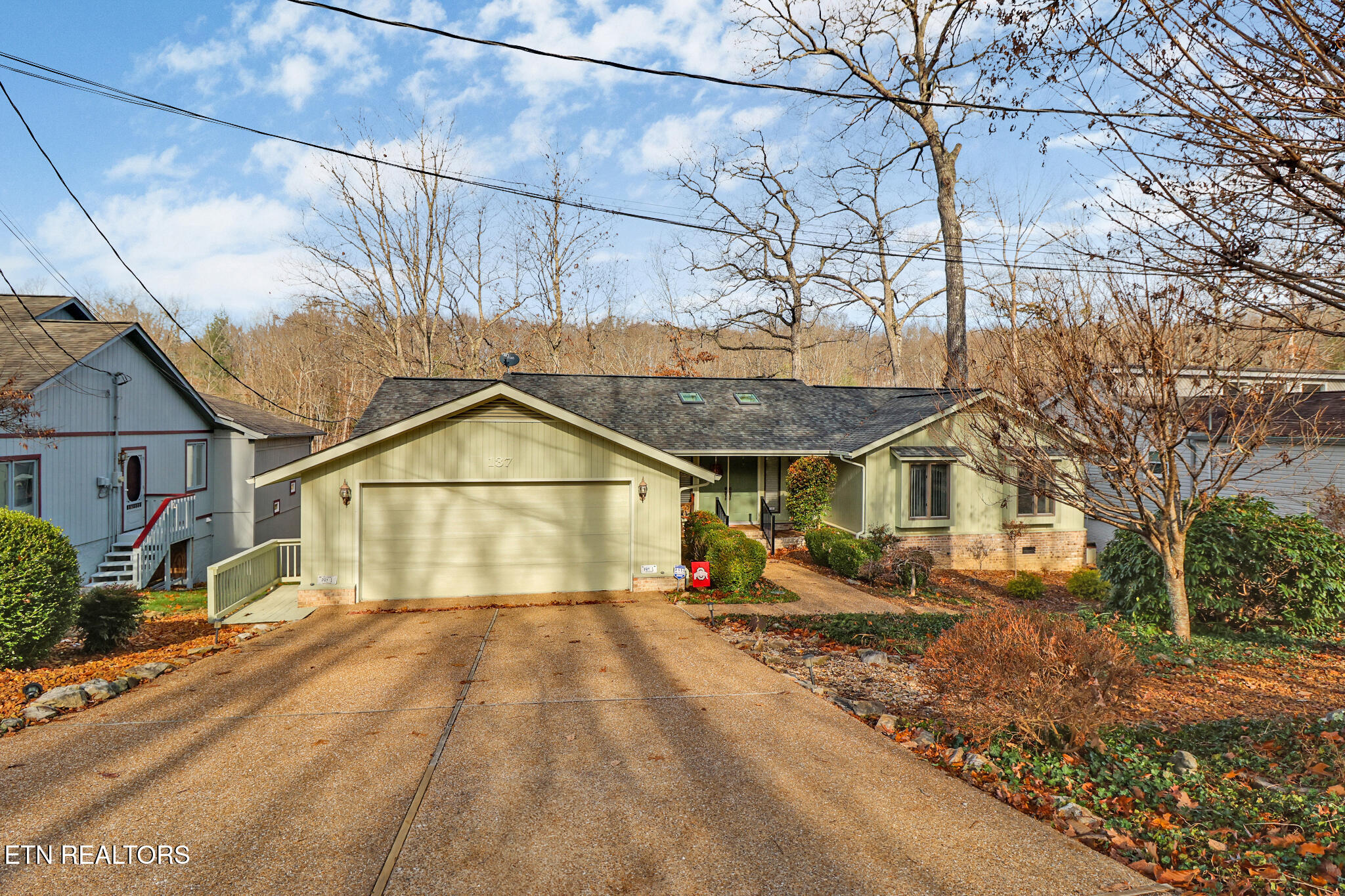 137 Shore Lane Fairfield Glade TN 38558