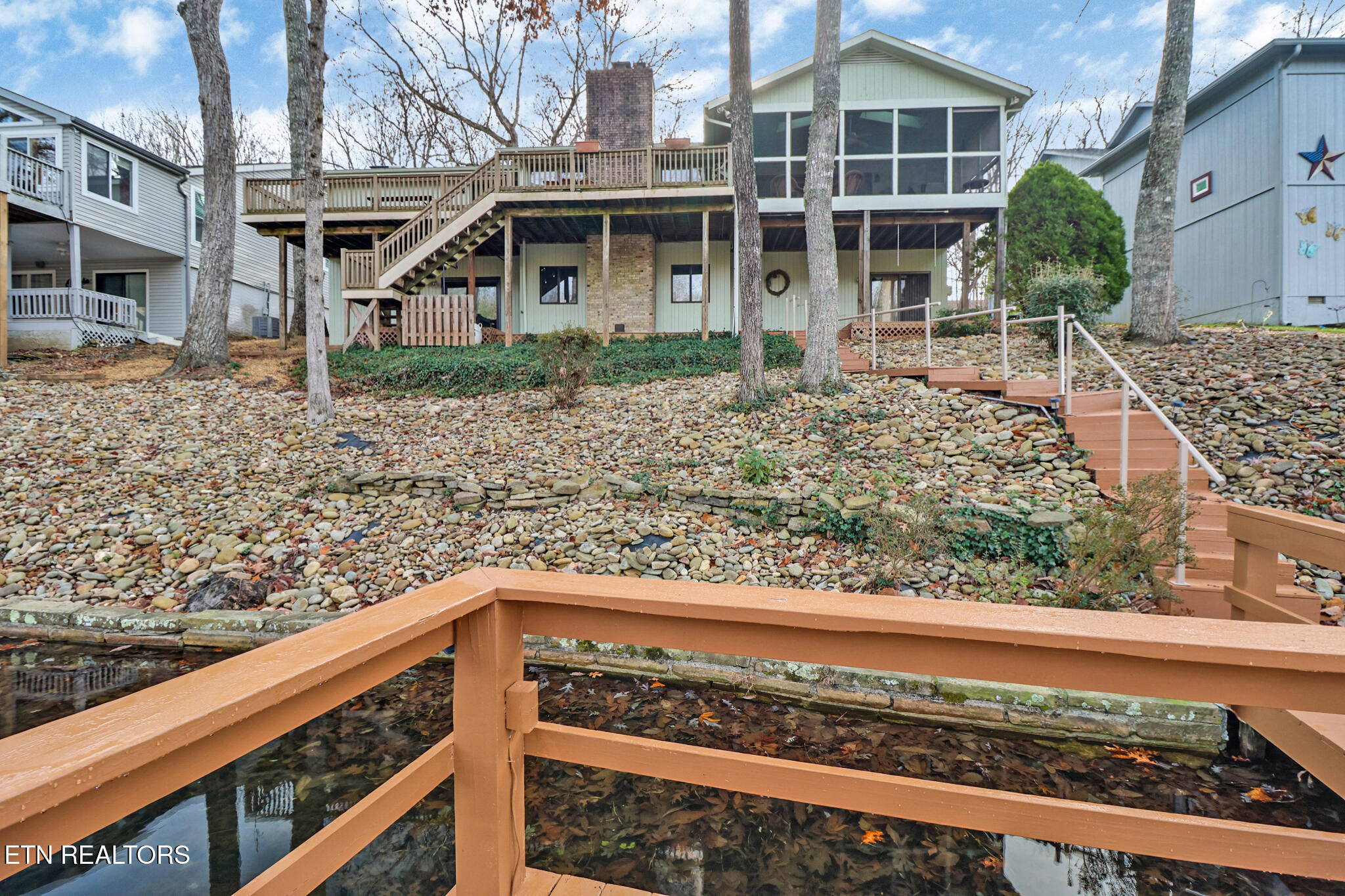 137 Shore Lane Fairfield Glade TN 38558