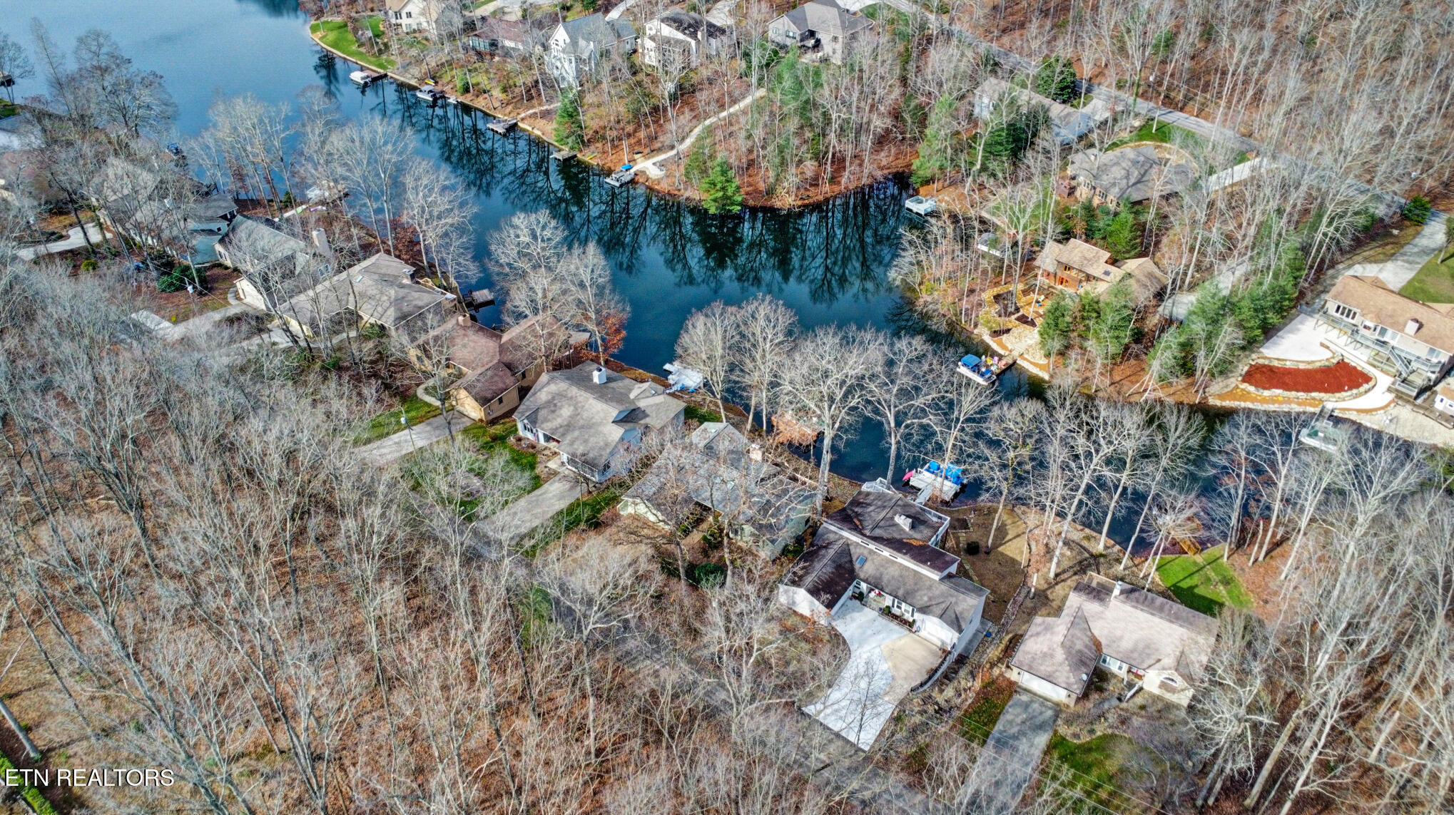 137 Shore Lane Fairfield Glade TN 38558