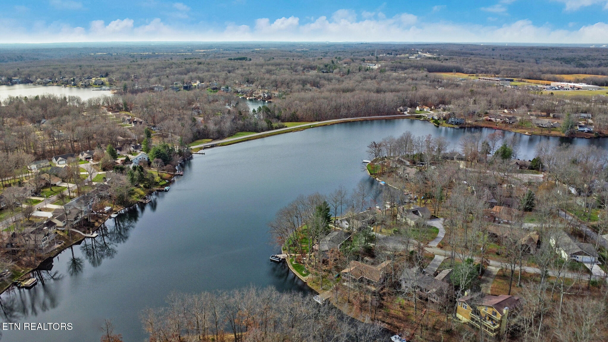 137 Shore Lane Fairfield Glade TN 38558