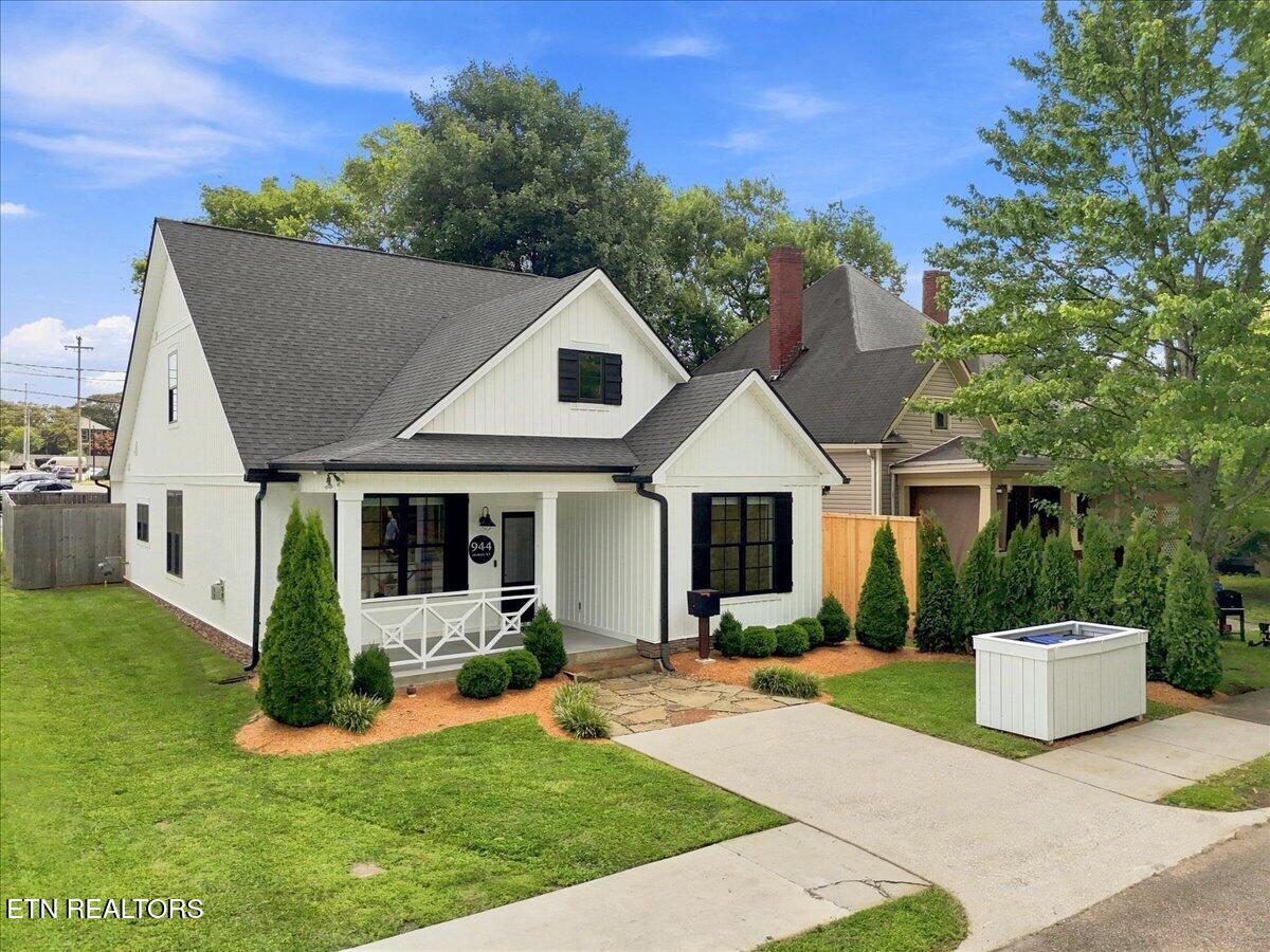 944 Irwin Street Knoxville TN 37917