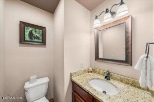 712 Still Hill Way Gatlinburg TN 37738