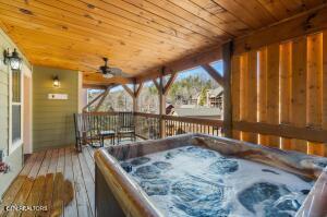 712 Still Hill Way Gatlinburg TN 37738