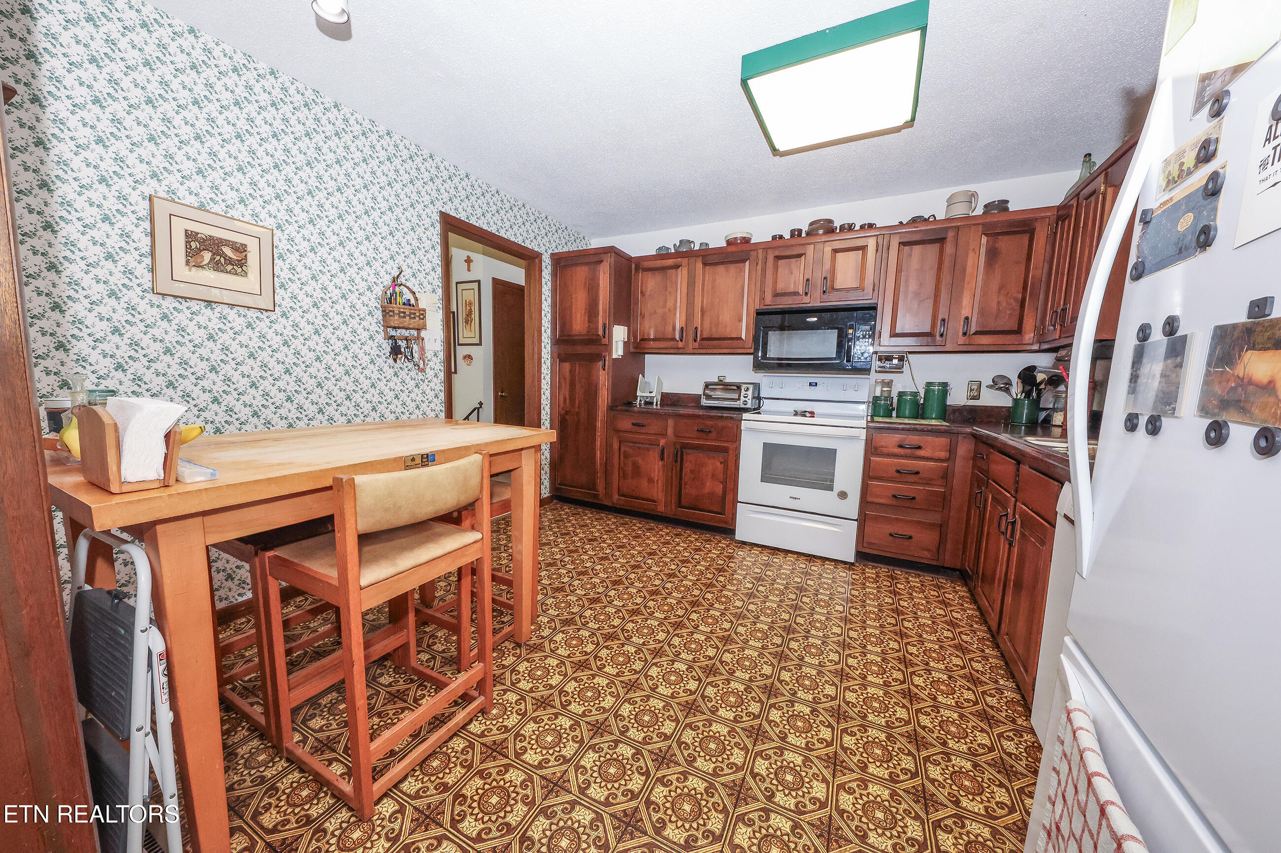 14 Newcastle Lane Oak Ridge TN 37830