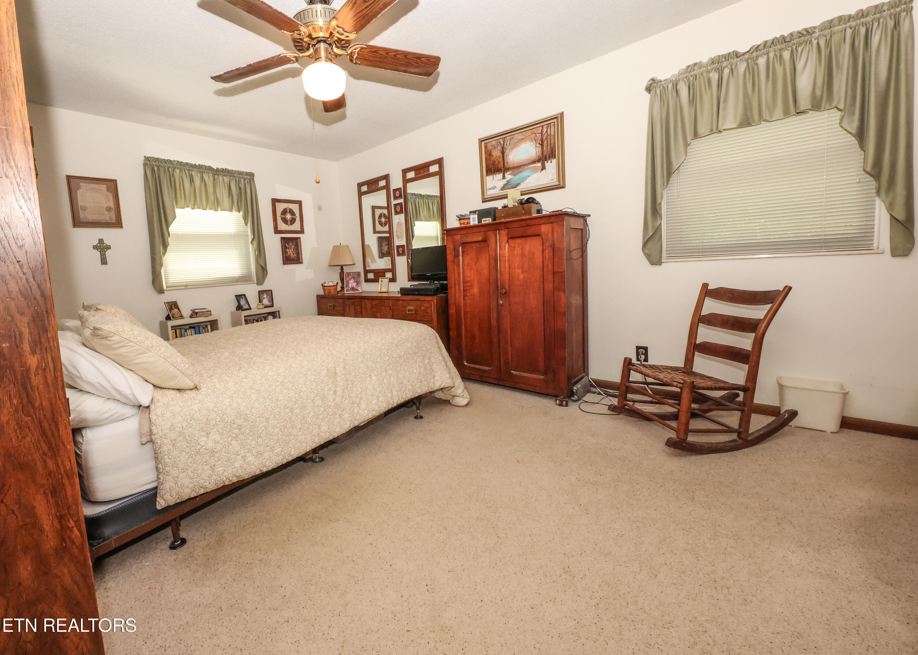 14 Newcastle Lane Oak Ridge TN 37830