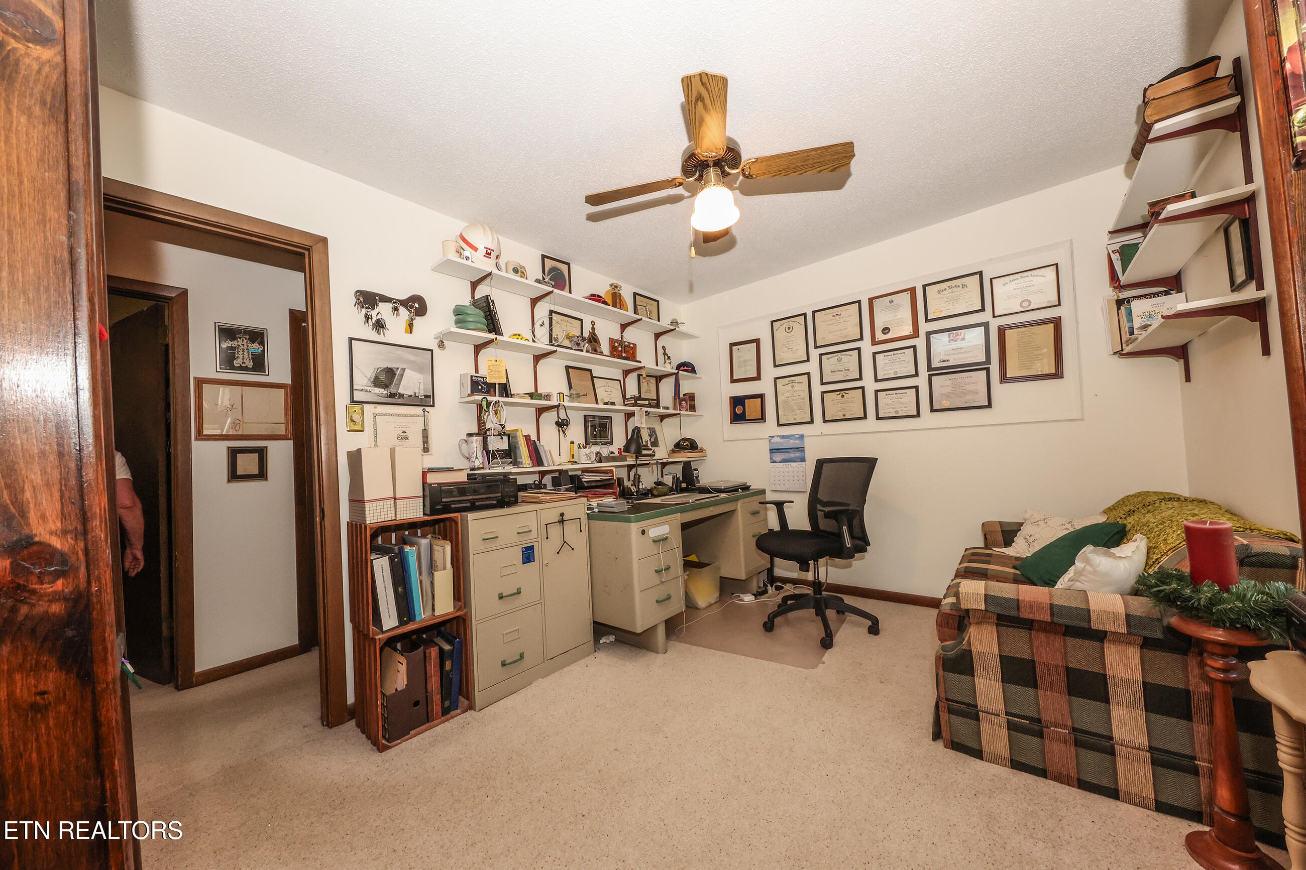 14 Newcastle Lane Oak Ridge TN 37830